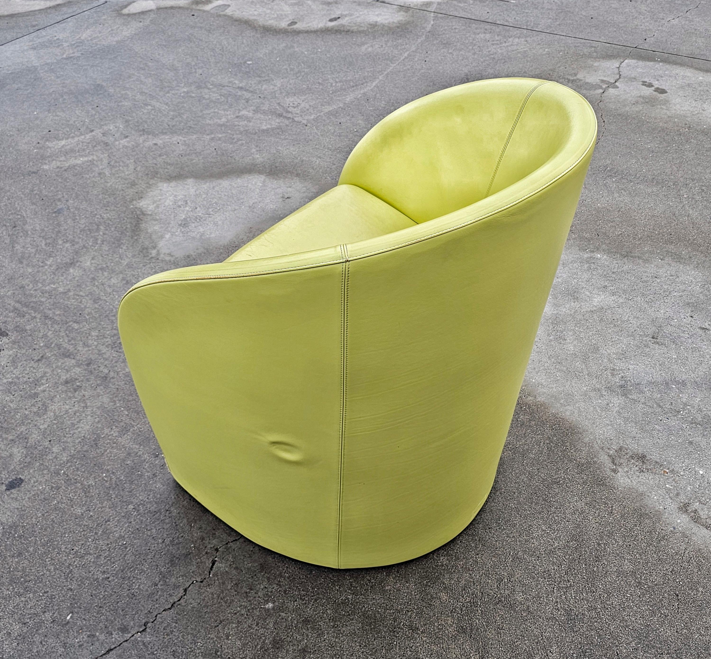 1 of 5 Intervista Club Chairs by Poltrona Frau in Chartreuse Leather, Italy 1989 For Sale 3