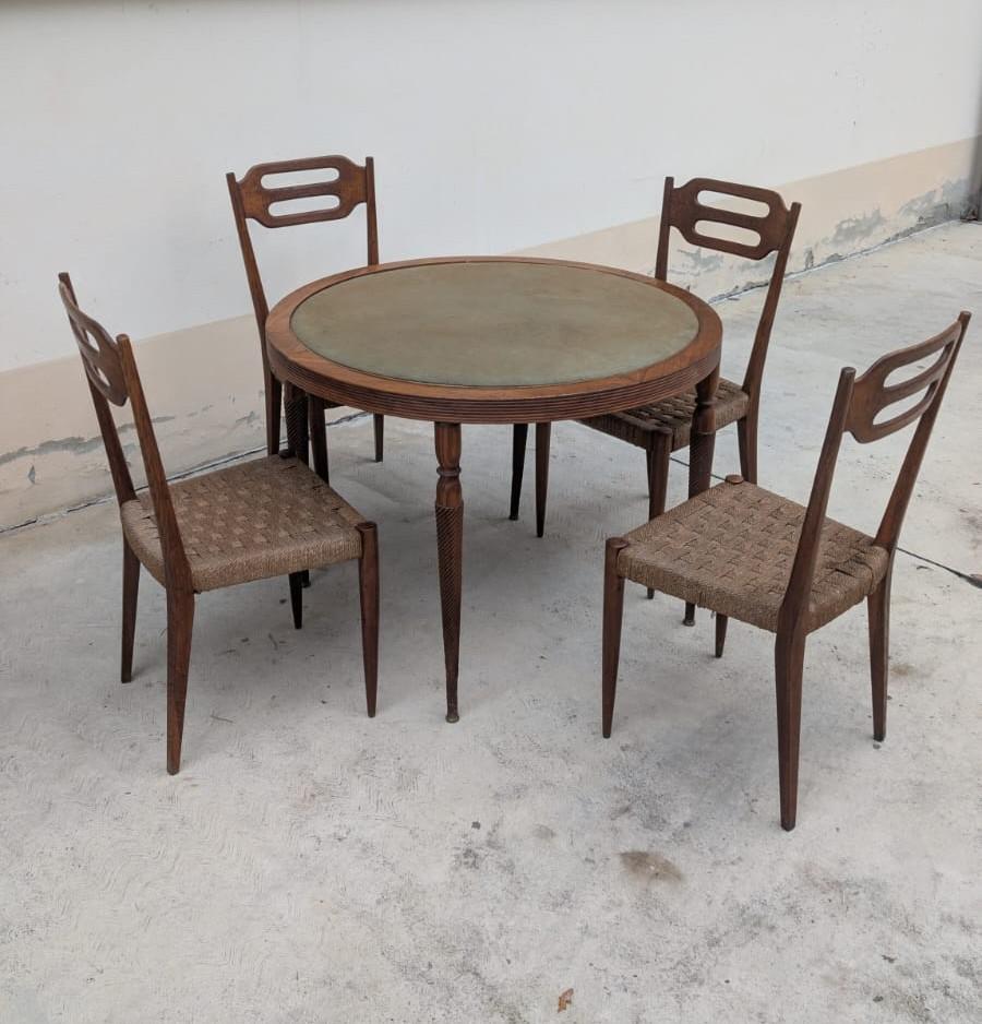 Ensemble rationaliste italien de l'entre-deux-guerres : Table et 4 chaises en vente 2