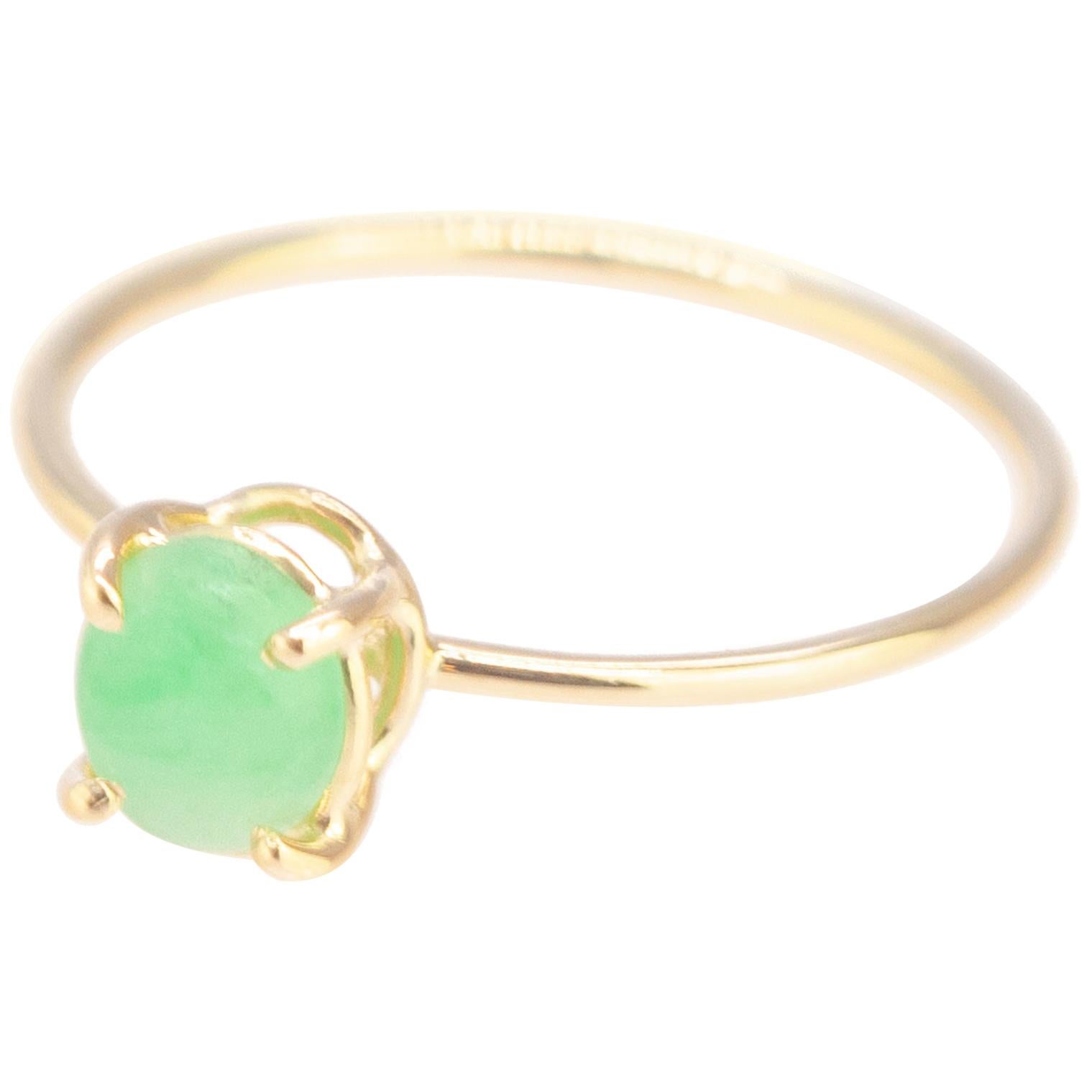 Intini Jewels 0.7 Carat Jade 18 Karat Yellow Gold Solitaire Cocktail Oval Ring For Sale