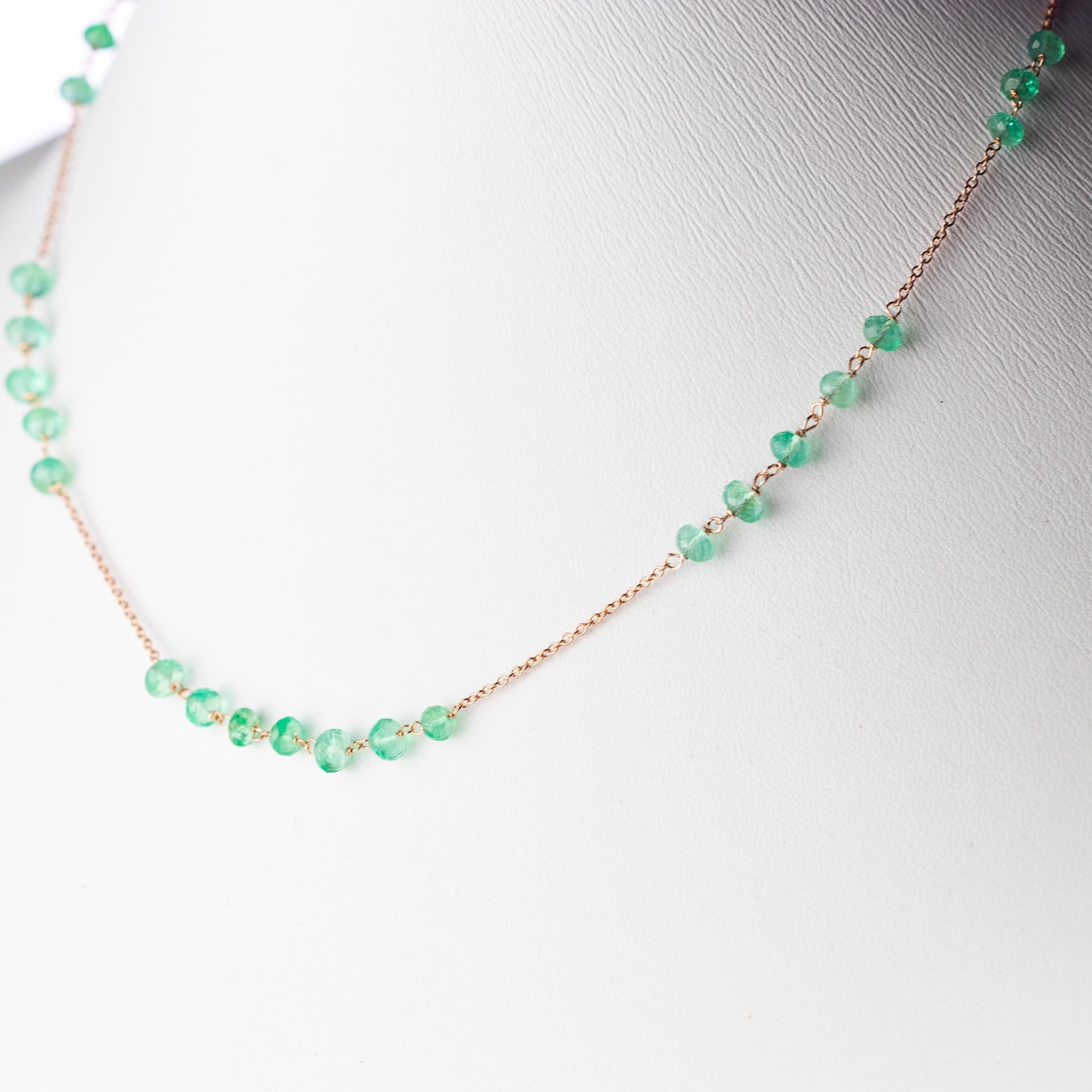 tini Jewels 14 Karat Gold Kette Smaragd Rondelle Perlen Handgefertigte Halskette im Angebot 1