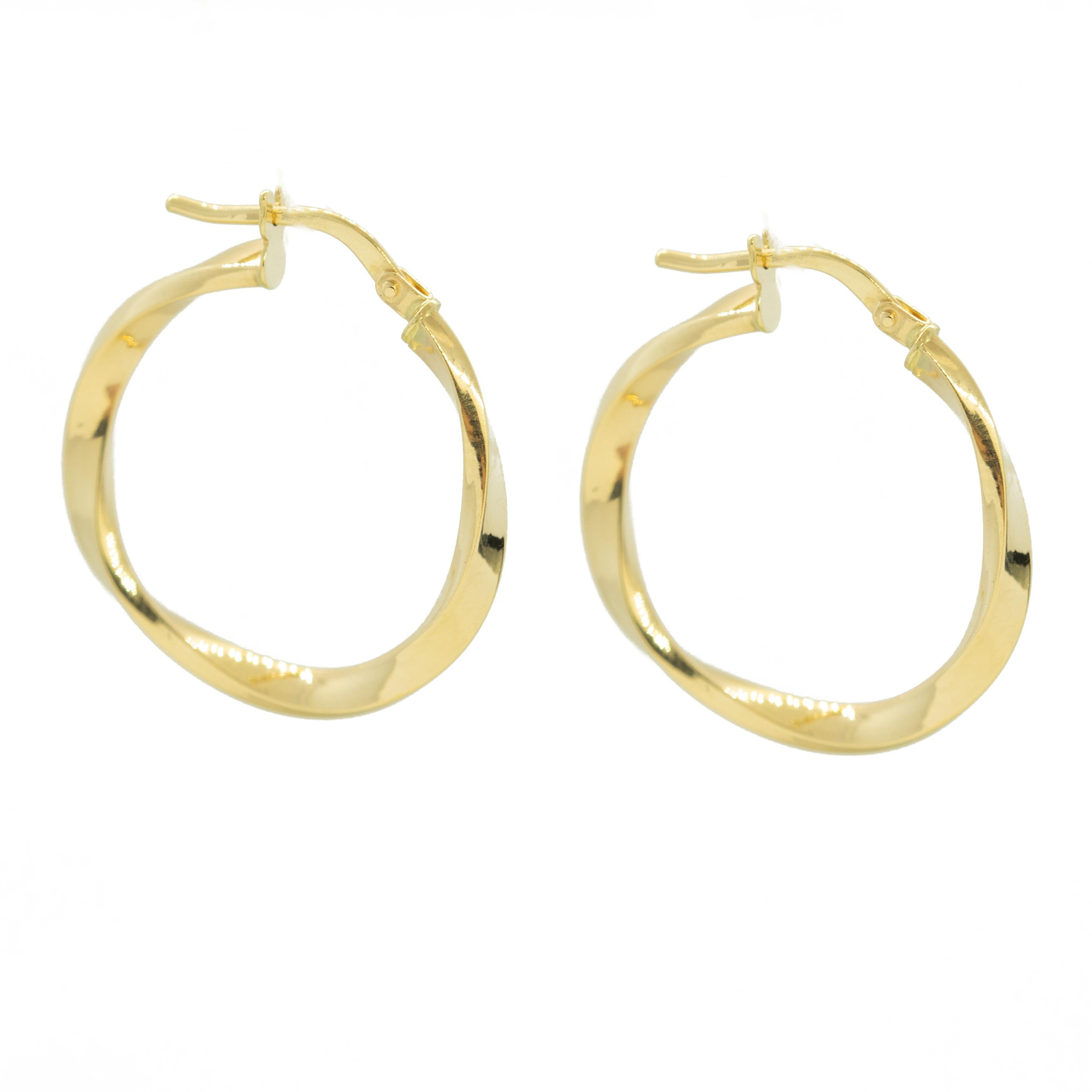 Intini Jewels, créoles de cocktail modernes effilées en or jaune massif 14 carats Unisexe en vente