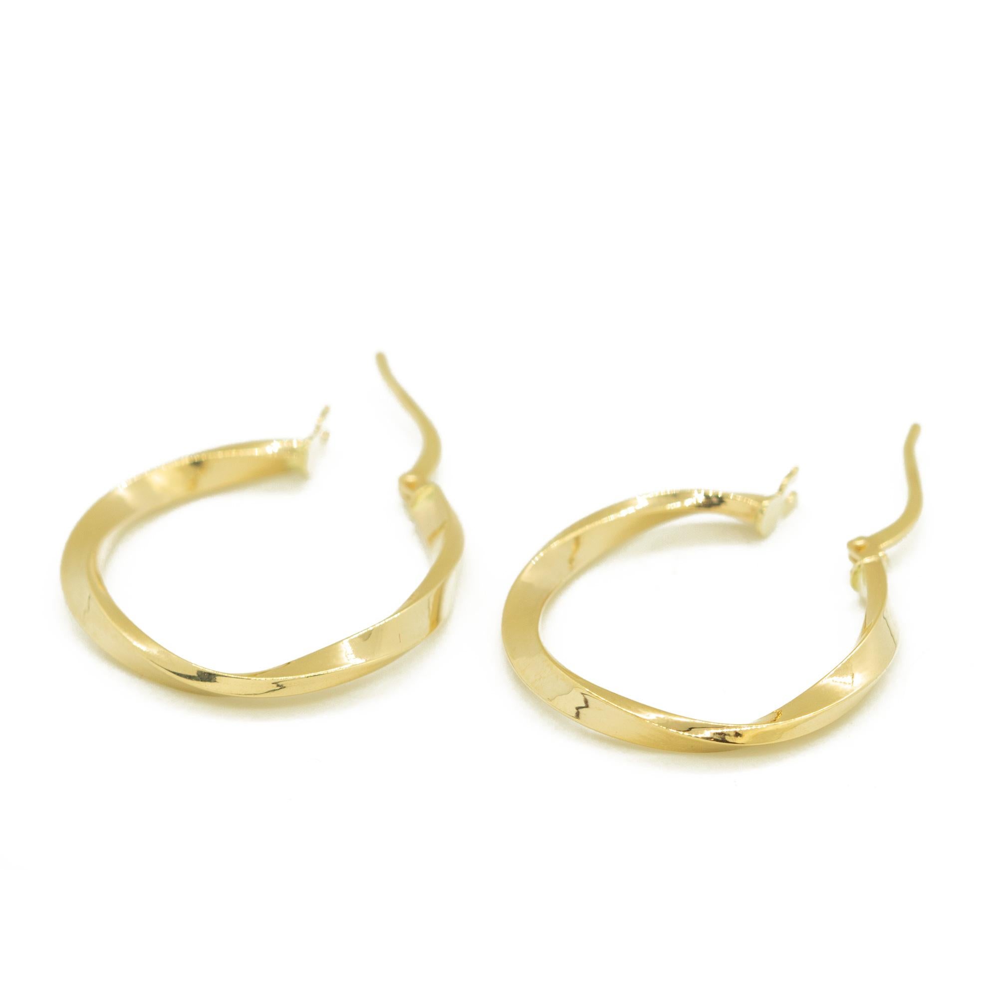 Intini Jewels, créoles de cocktail modernes effilées en or jaune massif 14 carats en vente 1