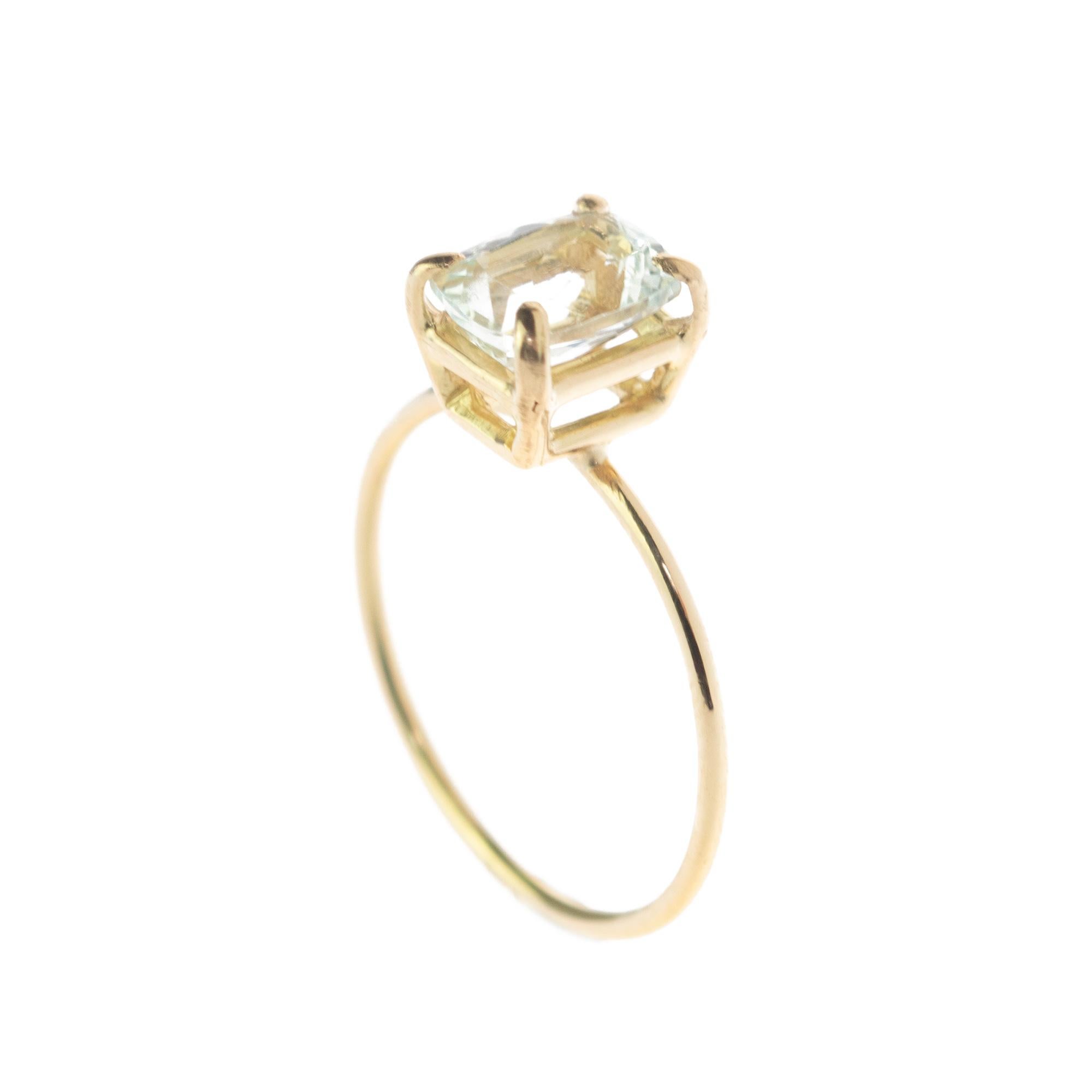 Women's or Men's Intini Jewels 14 Karat Yellow Gold Aquamarine Cocktail Chic Handmade Ring For Sale