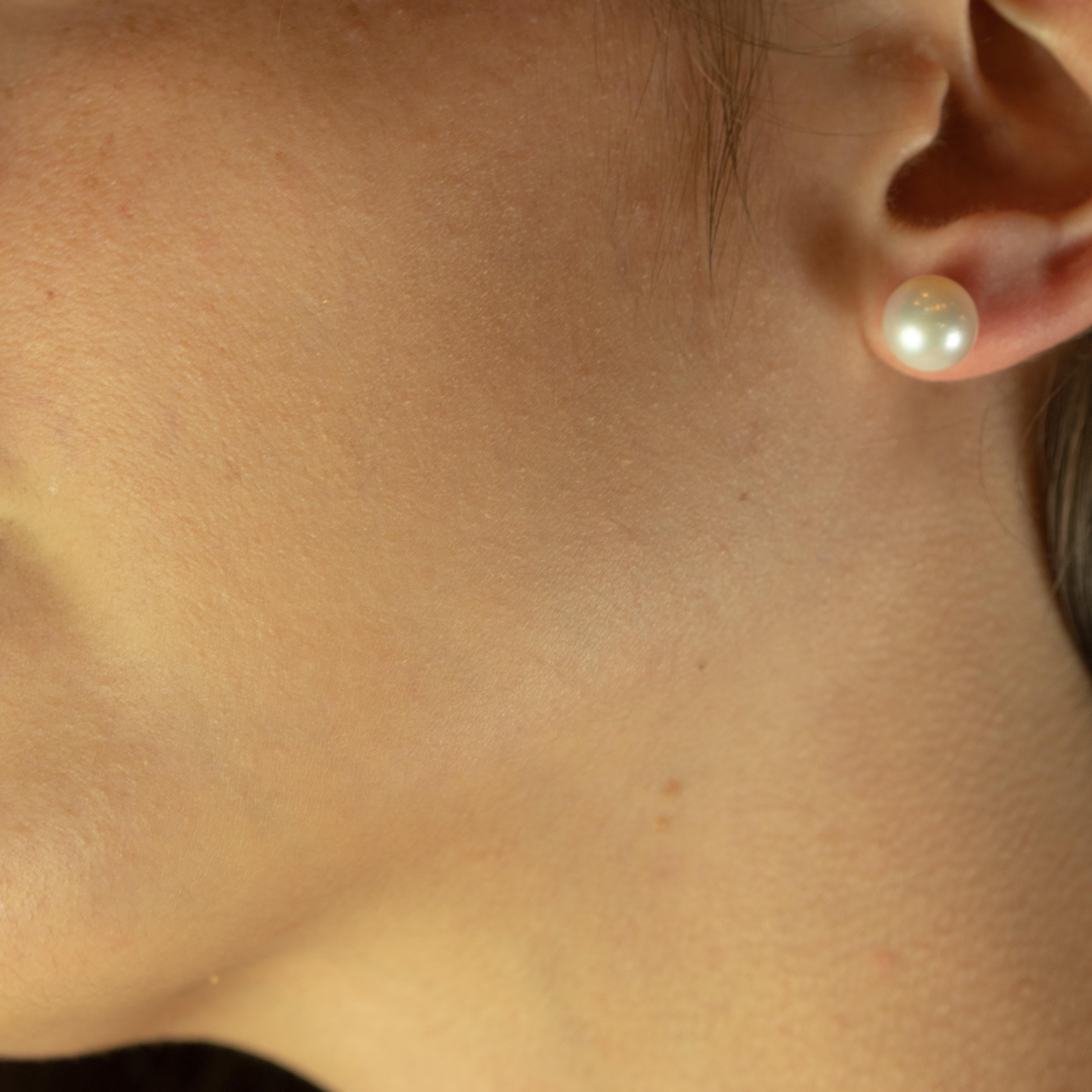 Intini Jewels - Orecchini fatti a mano con perle d'acqua dolce rotonde in oro giallo 14 carati in vendita 5