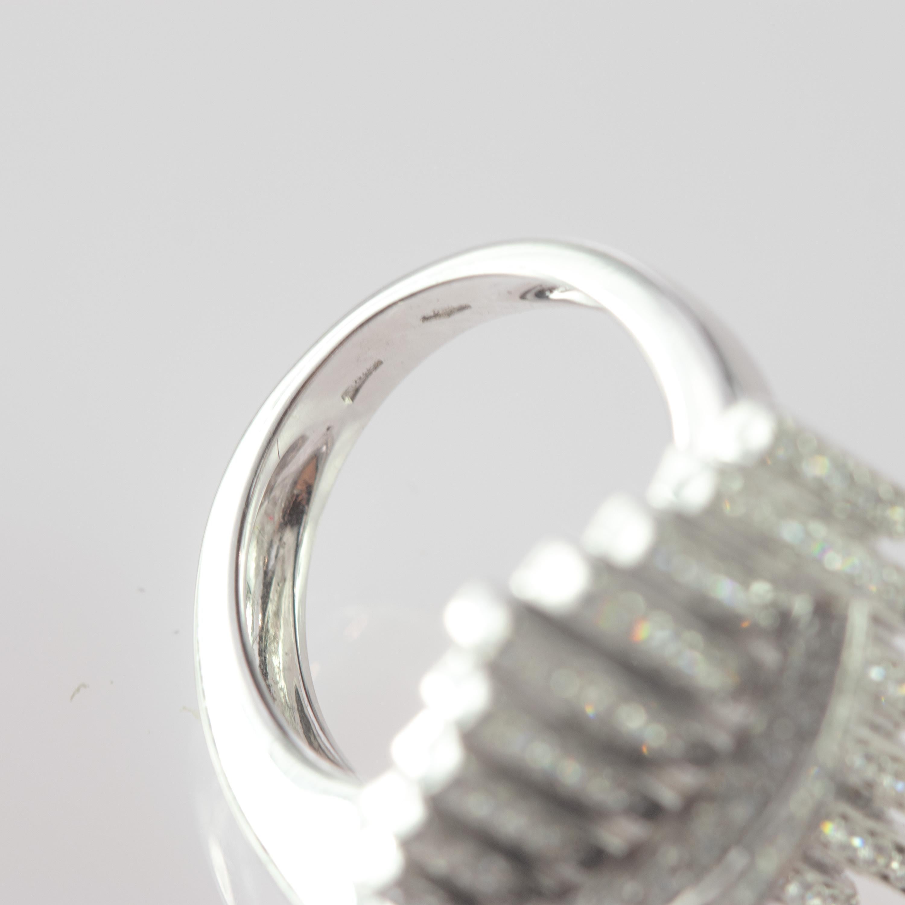 Intini Jewels 1.41 Diamond Brilliant 18 Karat White Gold Cluster Geometric Ring For Sale 3