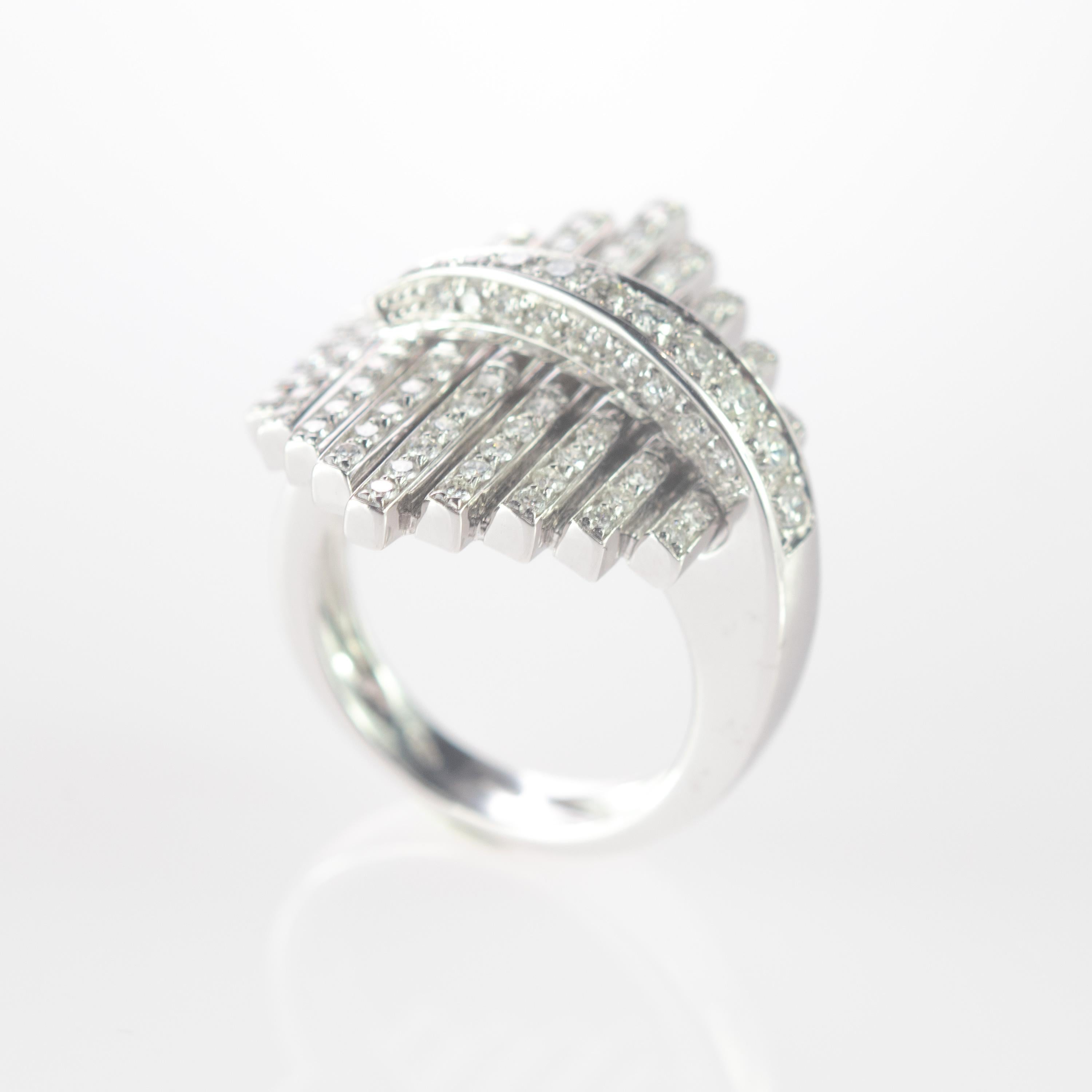 Women's Intini Jewels 1.41 Diamond Brilliant 18 Karat White Gold Cluster Geometric Ring For Sale
