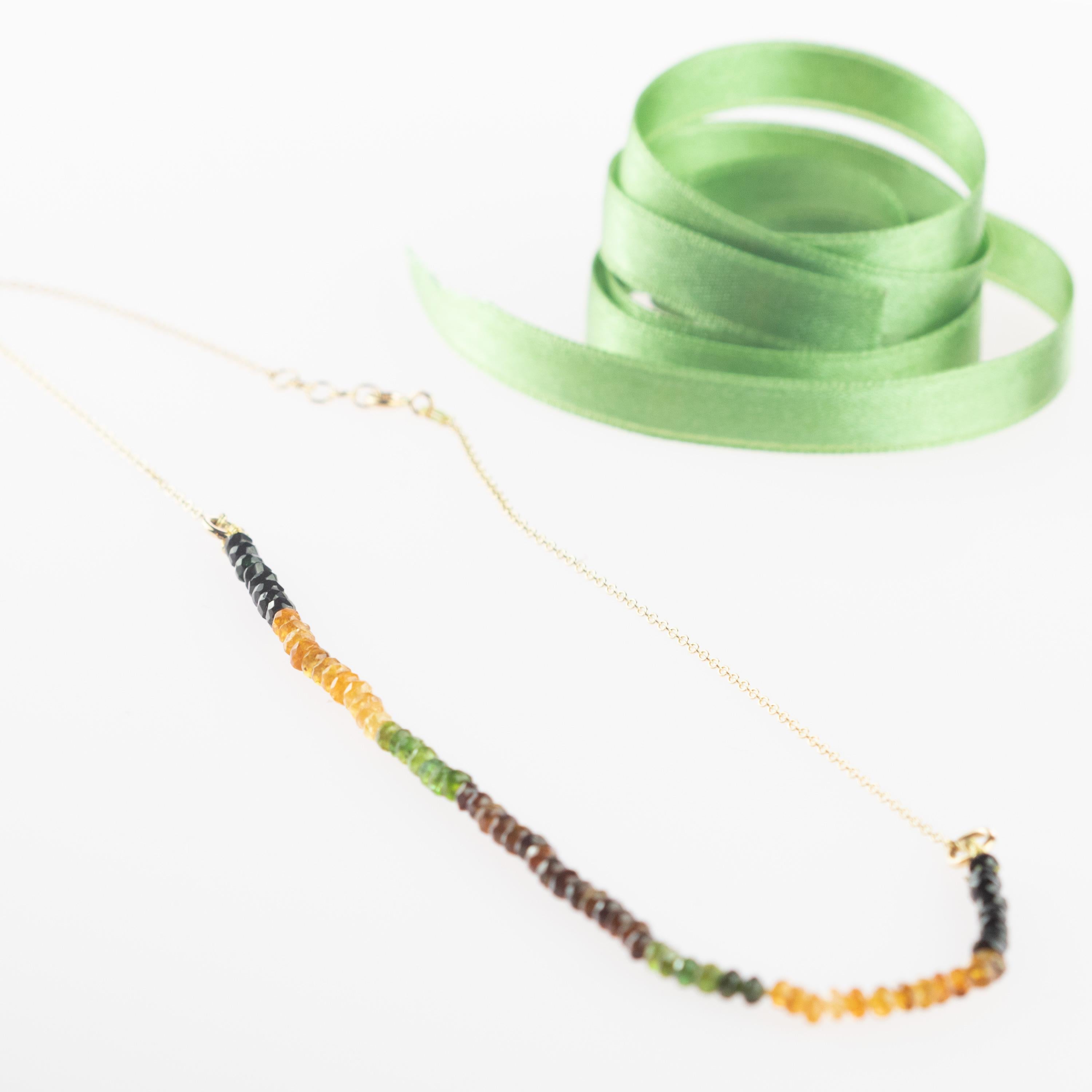 Taglio rotondo Intini Jewels - Collana di perline da cocktail con tormalina a catena in oro 18 kt. in vendita