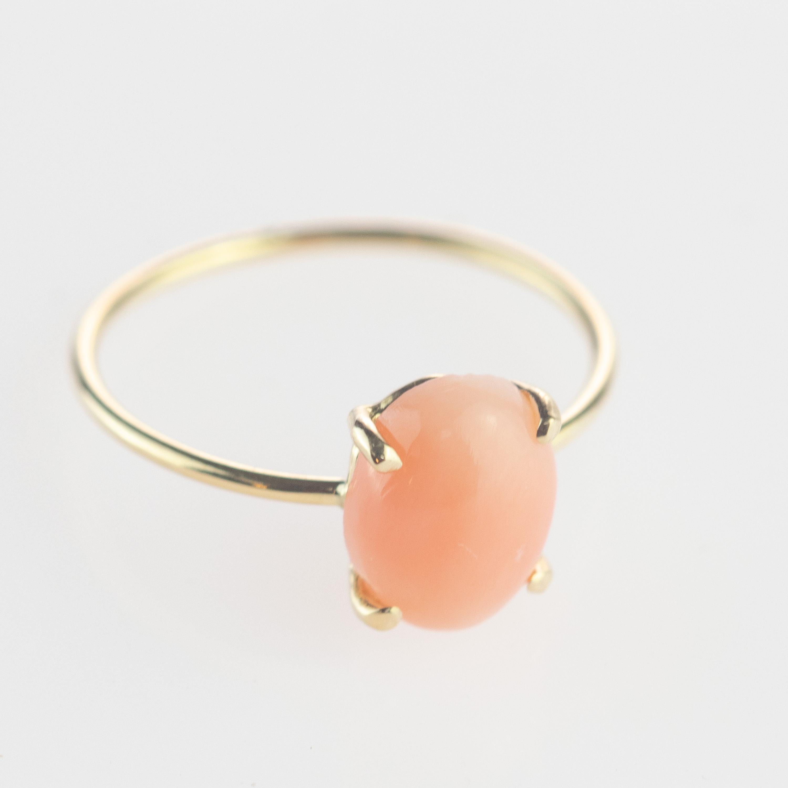 Modern Intini Jewels 18 Karat Gold Oval 2 Carat Pink Coral Cocktail Handmade Ring For Sale