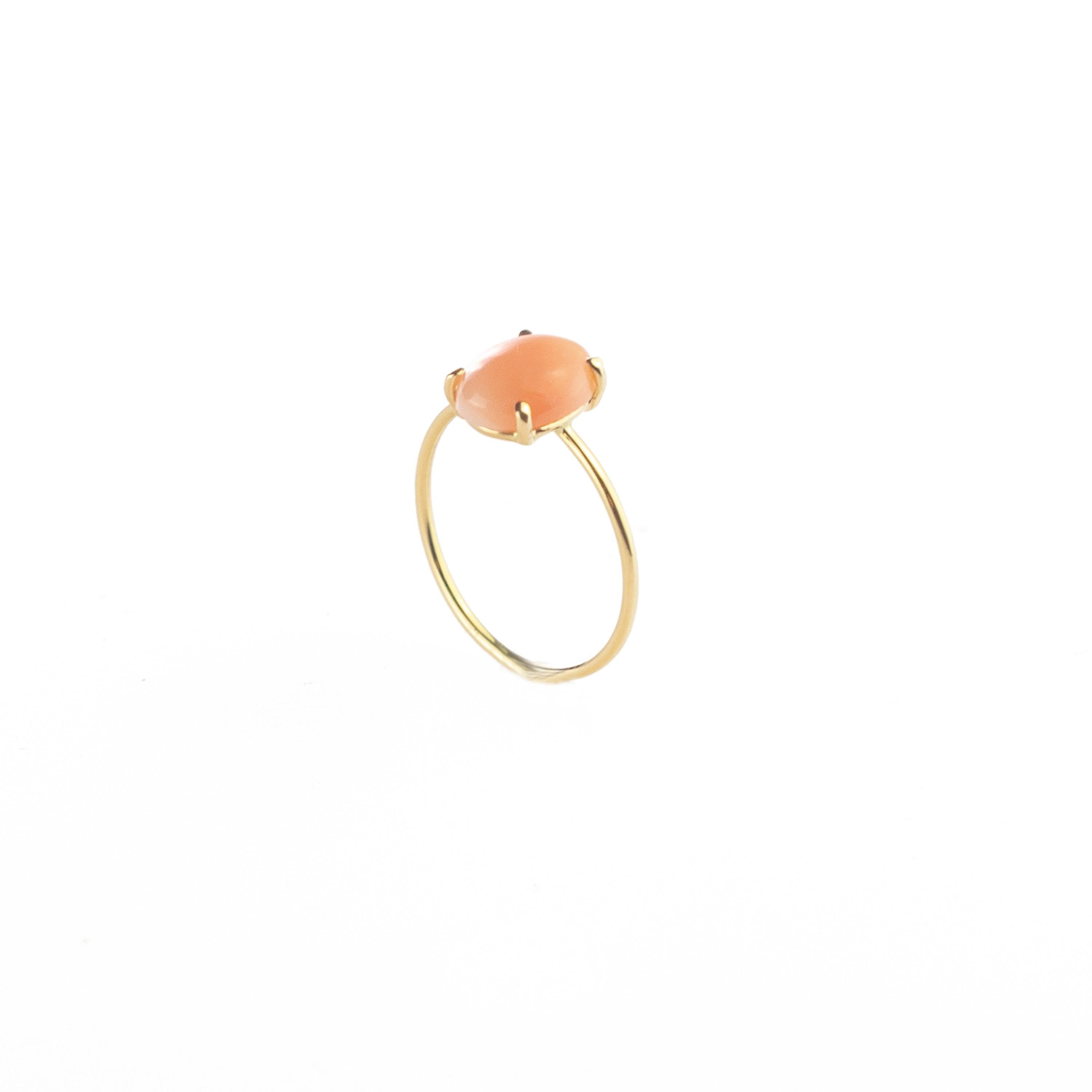 Women's Intini Jewels 18 Karat Gold Oval 2 Carat Pink Coral Cocktail Handmade Ring For Sale