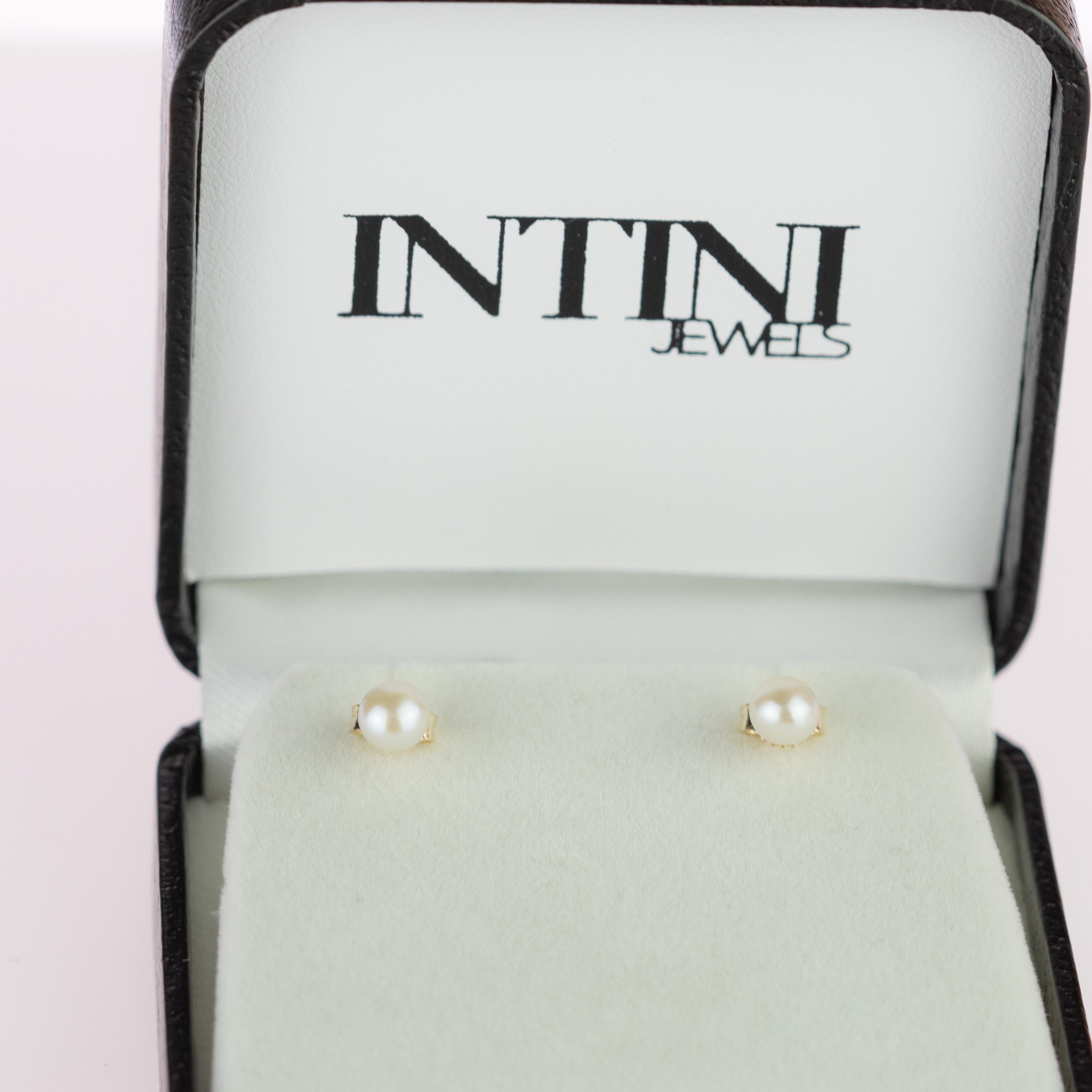 Intini Jewels 18 Karat Yellow Gold Round Freshwater Pearl Deco Artisan Earrings For Sale 8