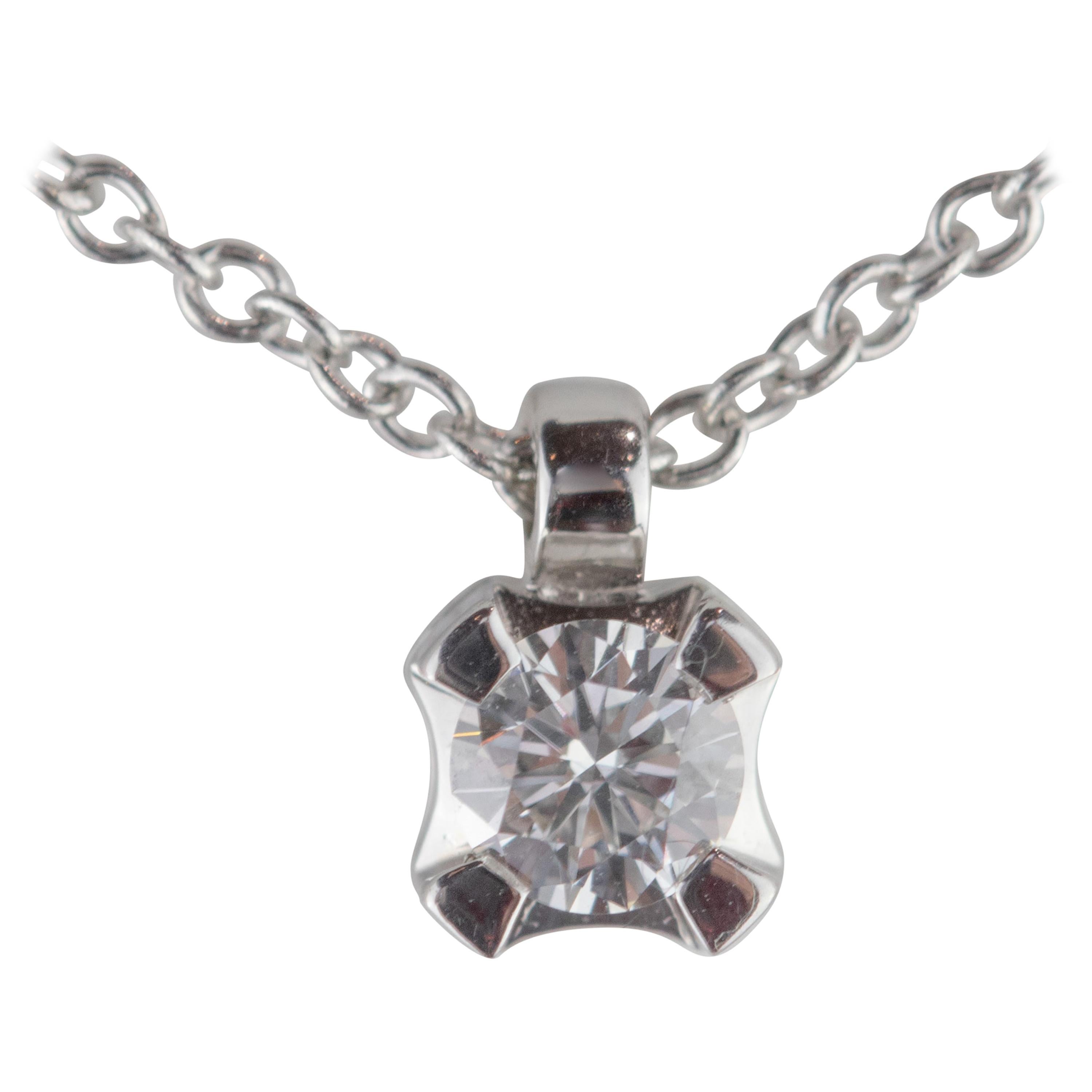 Intini Jewels 18 Karat White Gold Square Diamond Round Pendant Chain Necklace