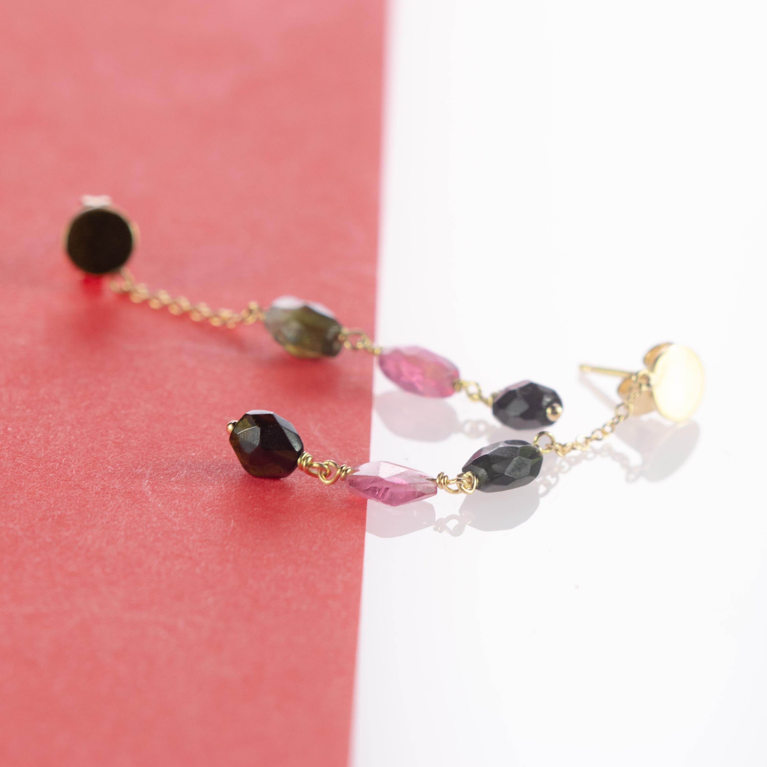 Taille ovale Pendants d'oreilles pendants Intini Jewels en or jaune 18 carats avec chaîne et tourmaline ovale en vente