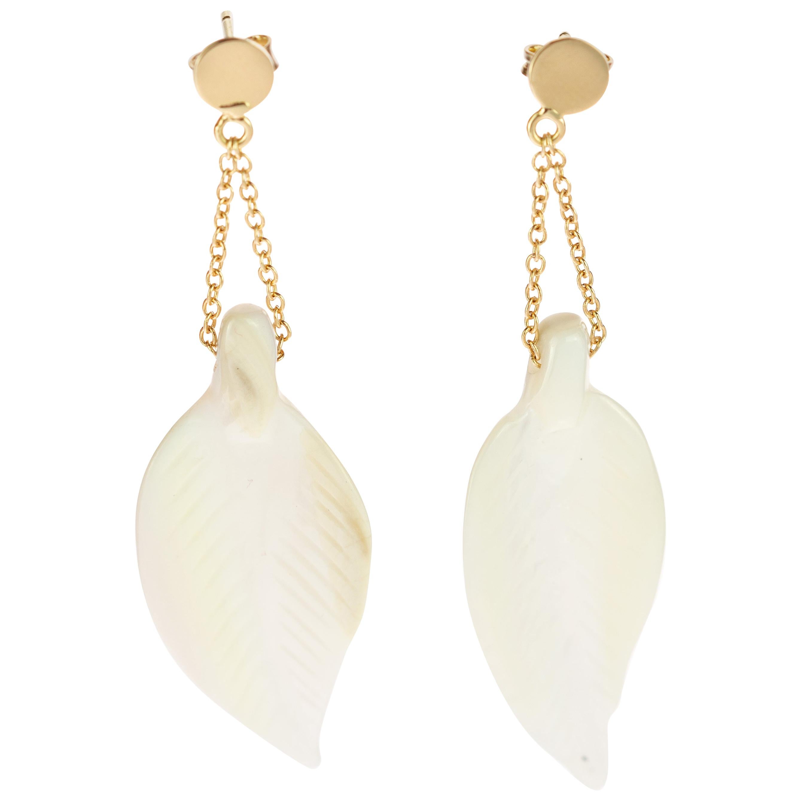 Intini Jewels 18 Karat Yellow Gold Mother of Pearl Leaf Dangle Drop Earrings
