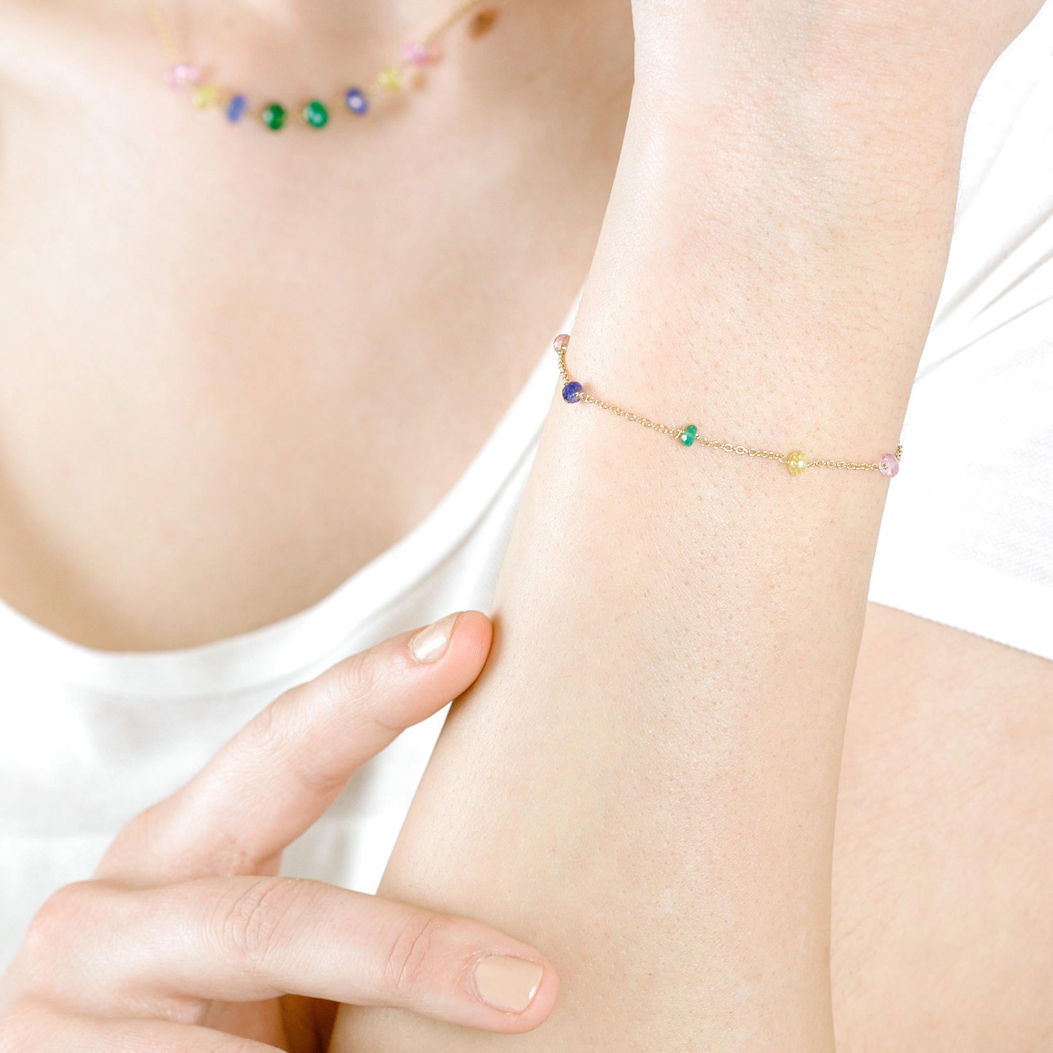 Intini Jewels - Collana a catena in oro giallo 18 carati con zaffiri multicolore fatta a mano in vendita 1