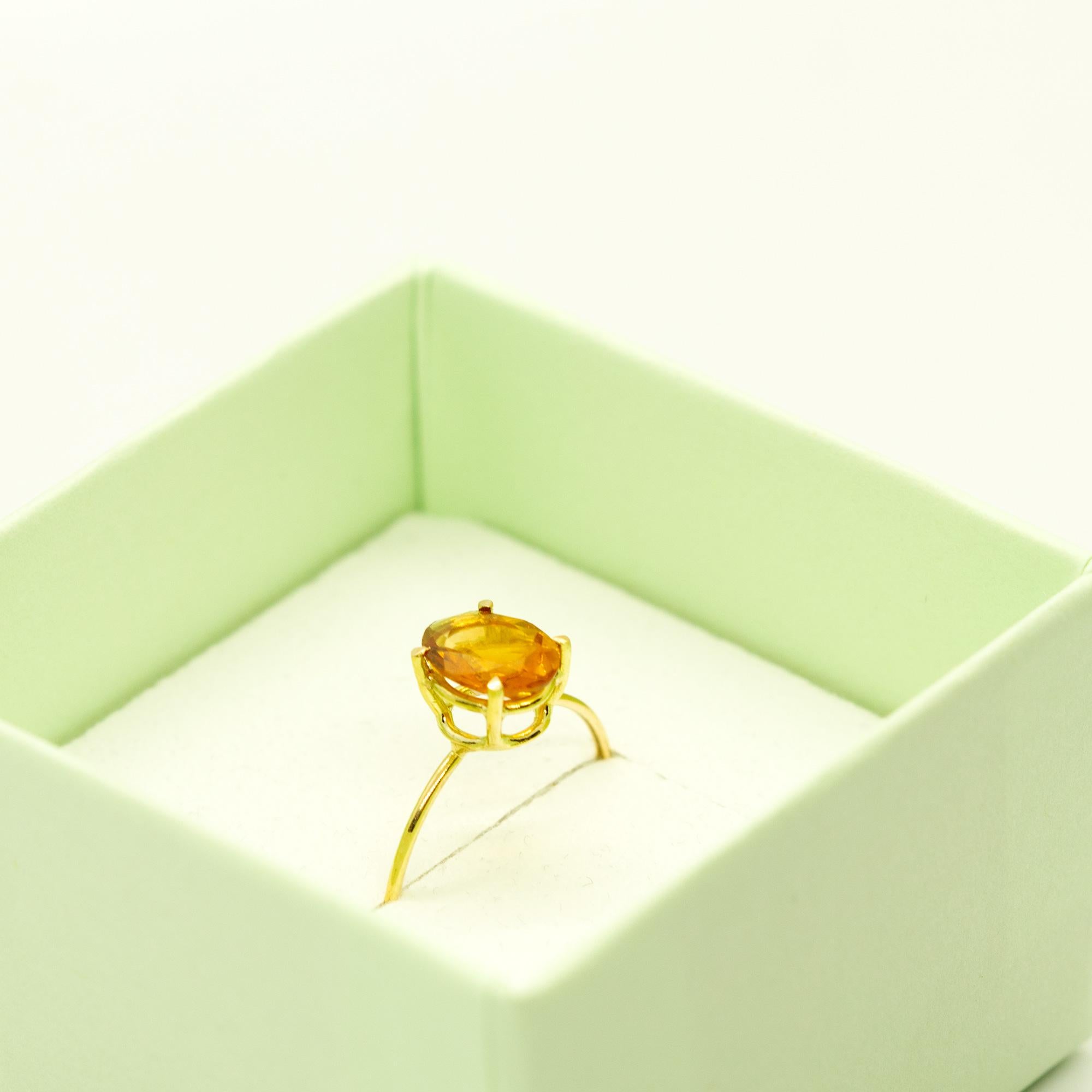 Intini Jewels Bague cocktail en or jaune 18 carats avec quartz et citrine taille ovale en vente 1