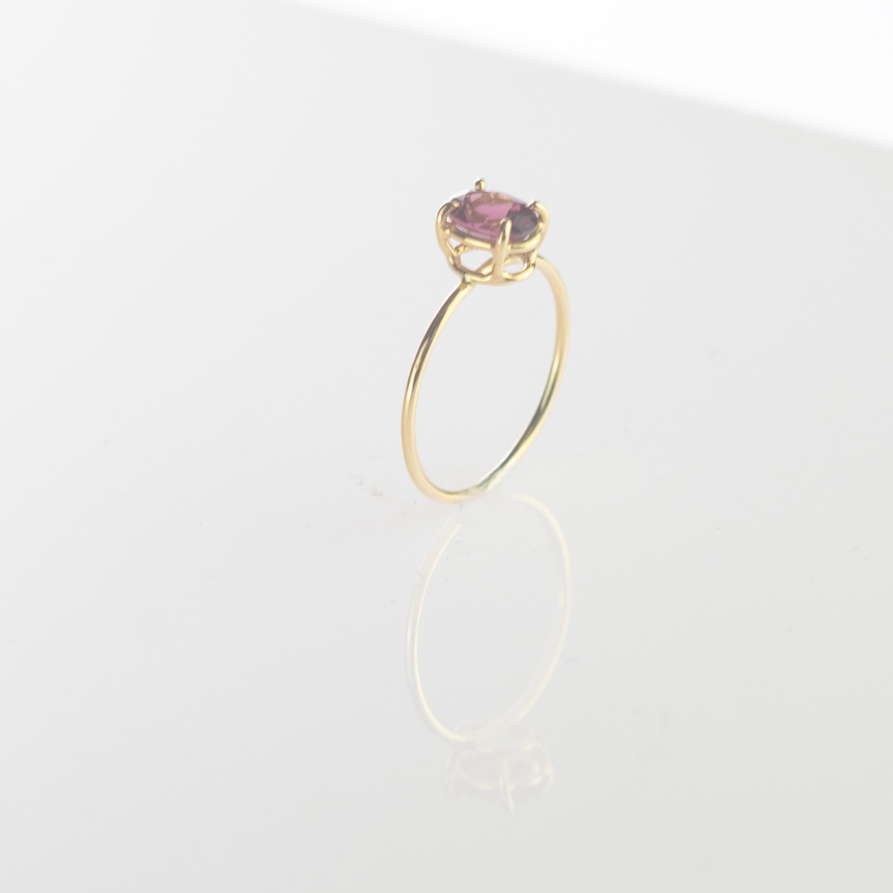 Intini Jewels 18 Karat Yellow Gold Oval Rubellite Cocktail Handmade Chic Ring In New Condition For Sale In Milano, IT