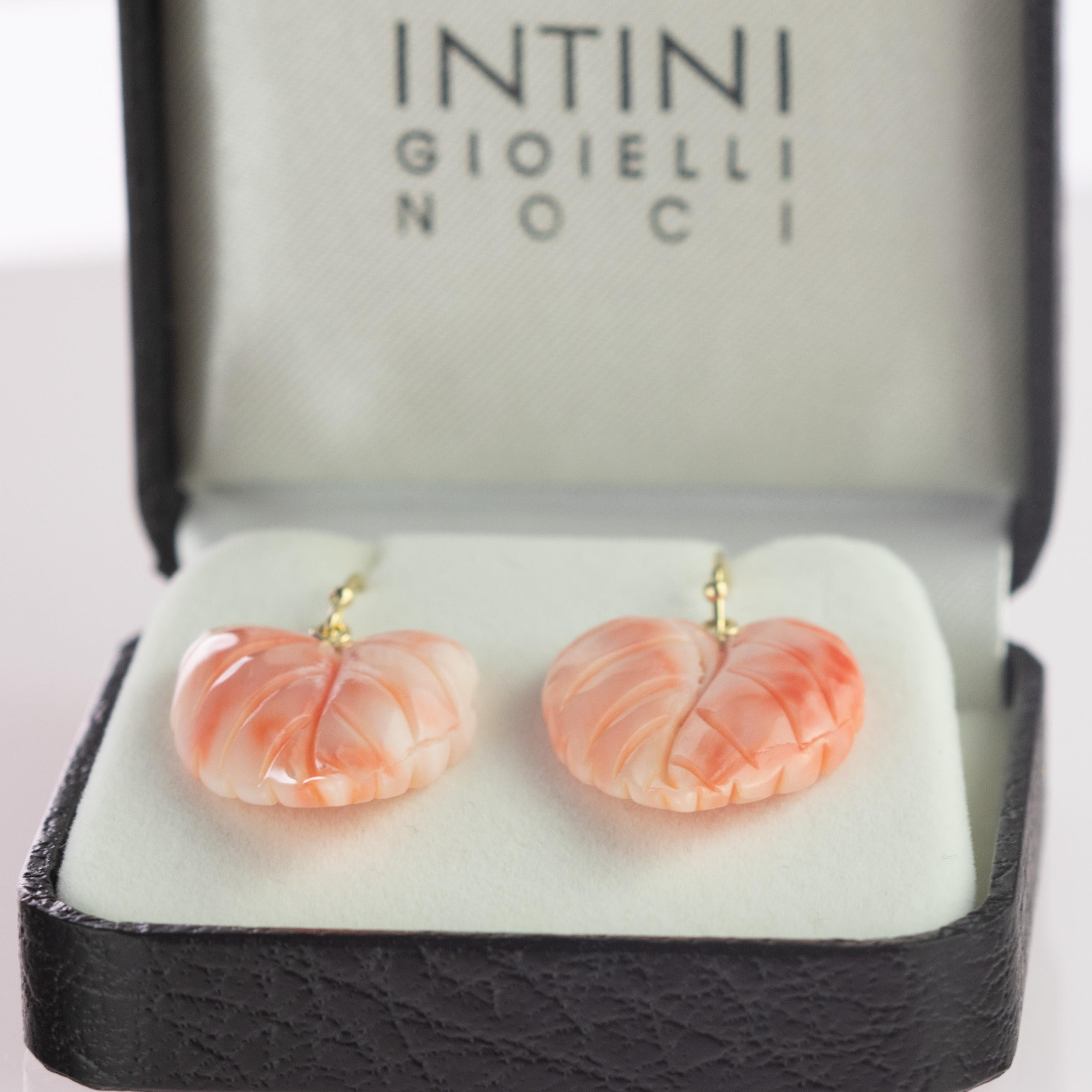 Intini Jewels 18 Karat Yellow Gold Pink Coral Leaf Leaves Dangle Drop Earrings For Sale 1