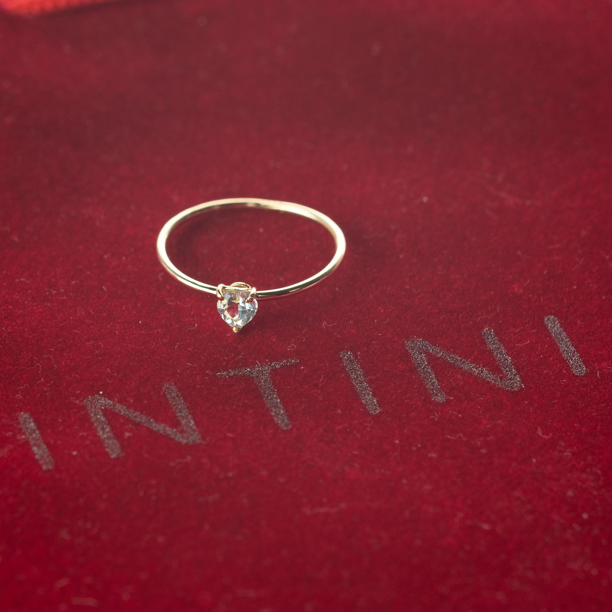 Intini Jewels Bague cocktail chic en or jaune 18 carats avec topaze ronde, faite à la main Neuf - En vente à Milano, IT