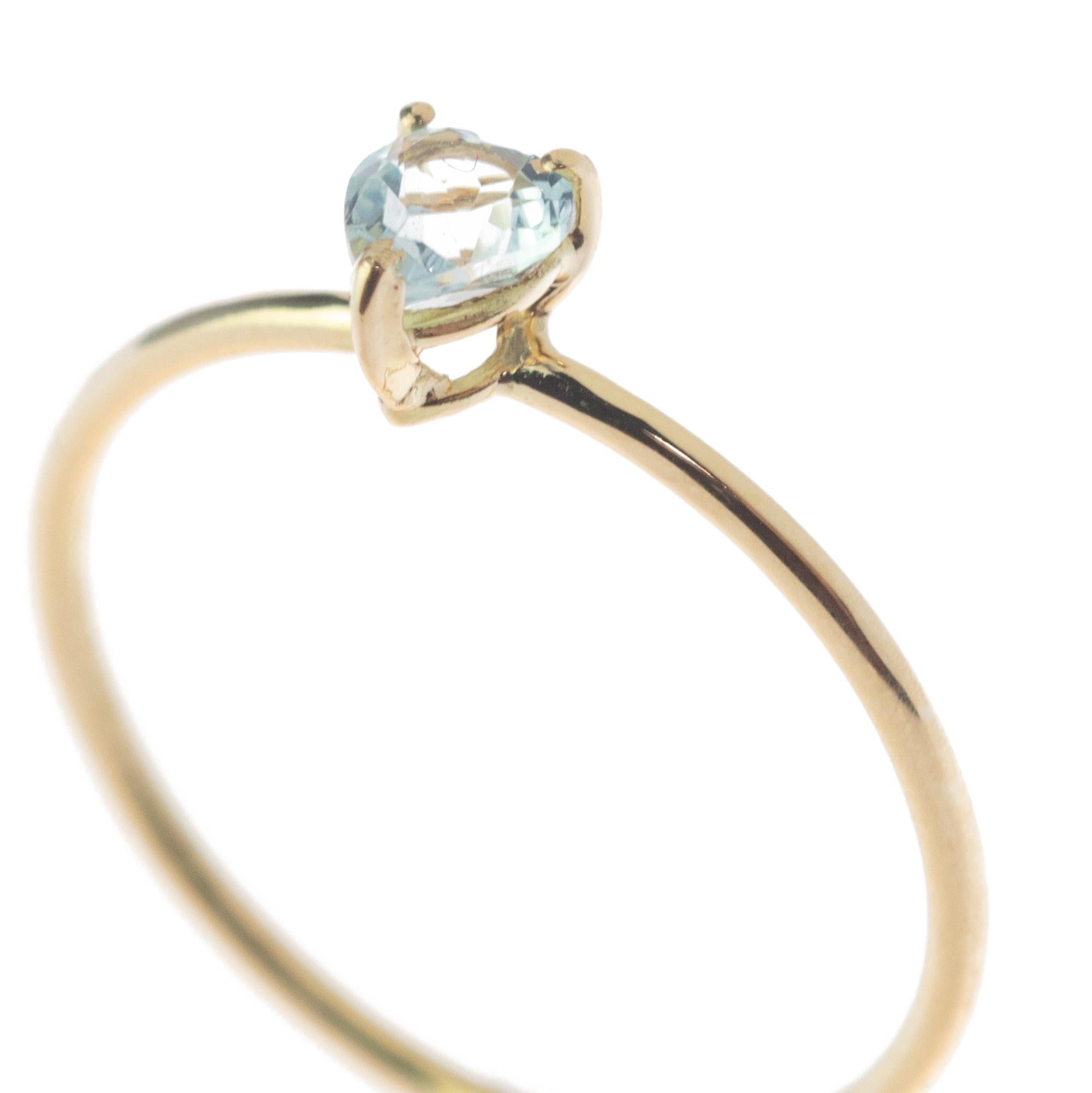 Intini Jewels Bague cocktail chic en or jaune 18 carats avec topaze ronde, faite à la main Unisexe en vente