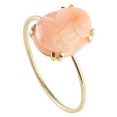 Intini Jewels 1.5 Carat Pink Cammeo Coral 18 Karat Gold Oval Handmade Chic Ring