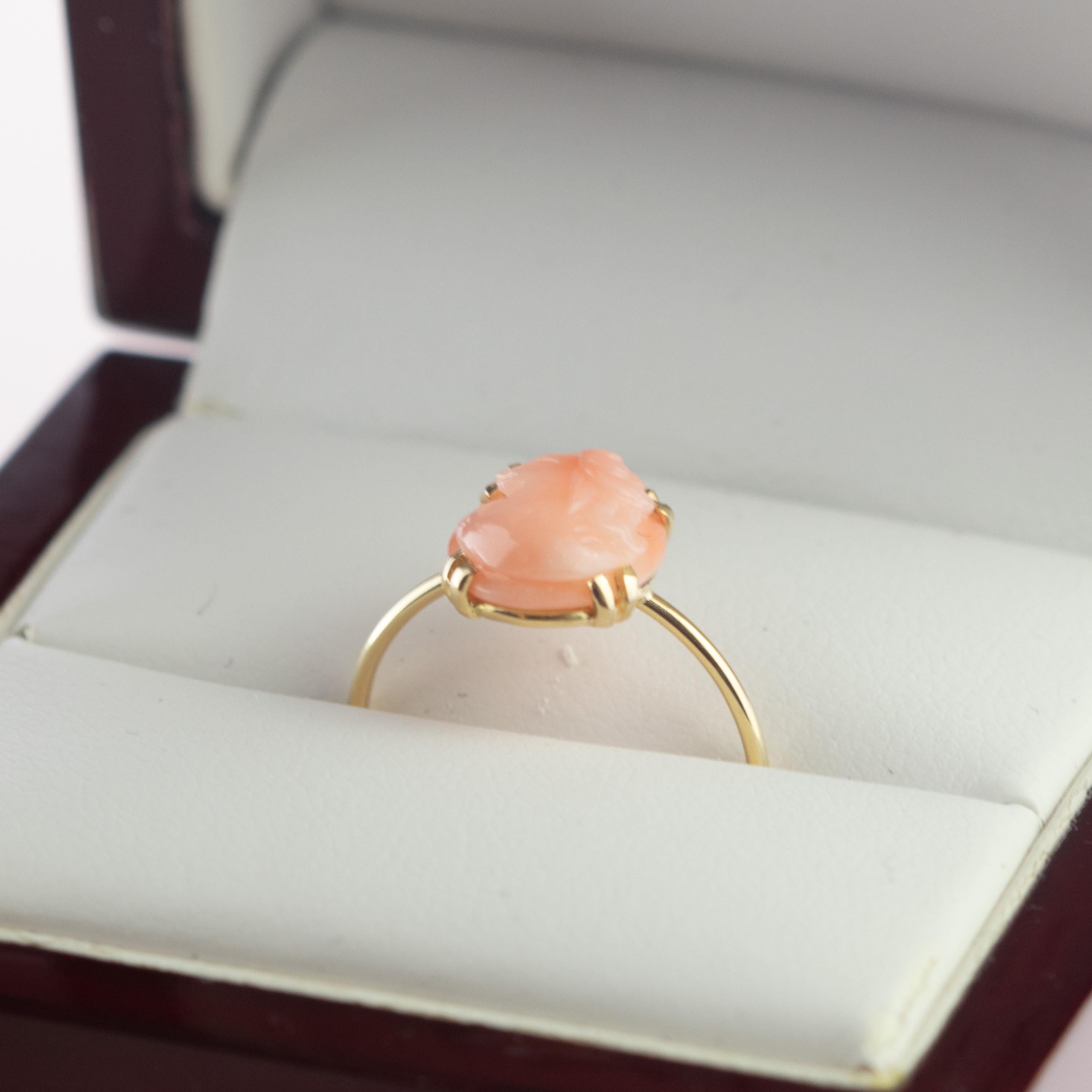 Intini Jewels 2.5 Carat Pink Cameo Coral 9 Karat Gold Oval Handmade Chic Ring For Sale 2
