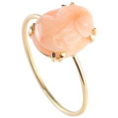 Intini Jewels Bague chic ovale faite à la main en or 9 carats avec camée rose 2,5 carats et corail