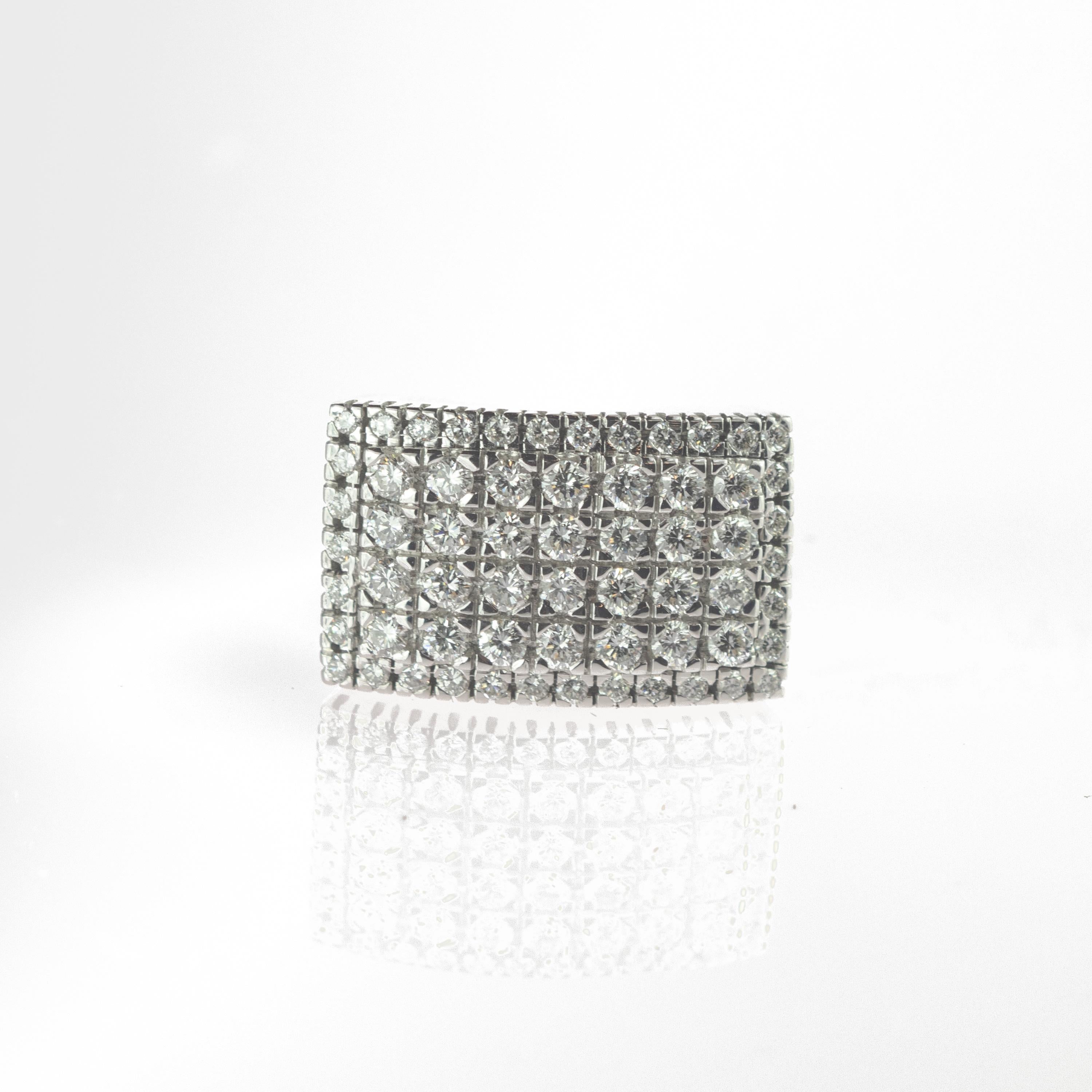 tini Jewels 2,55 Karat Diamant 18 Karat Weißgold Cluster Kuppelband-Ring für Damen oder Herren im Angebot