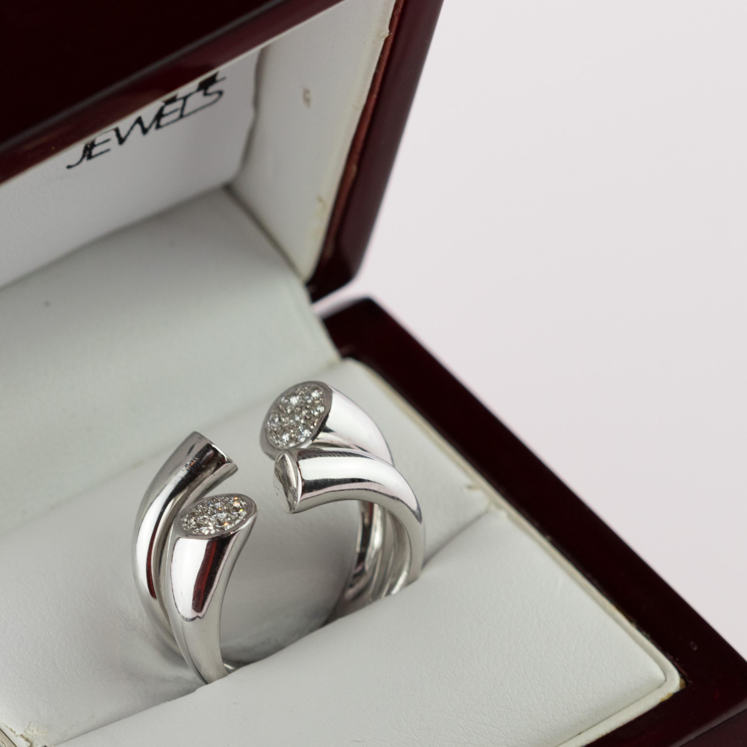 Women's or Men's Intini Jewels 4 Open Tube Set Diamond 18 Karat White Gold Cluster Handmade Ring For Sale