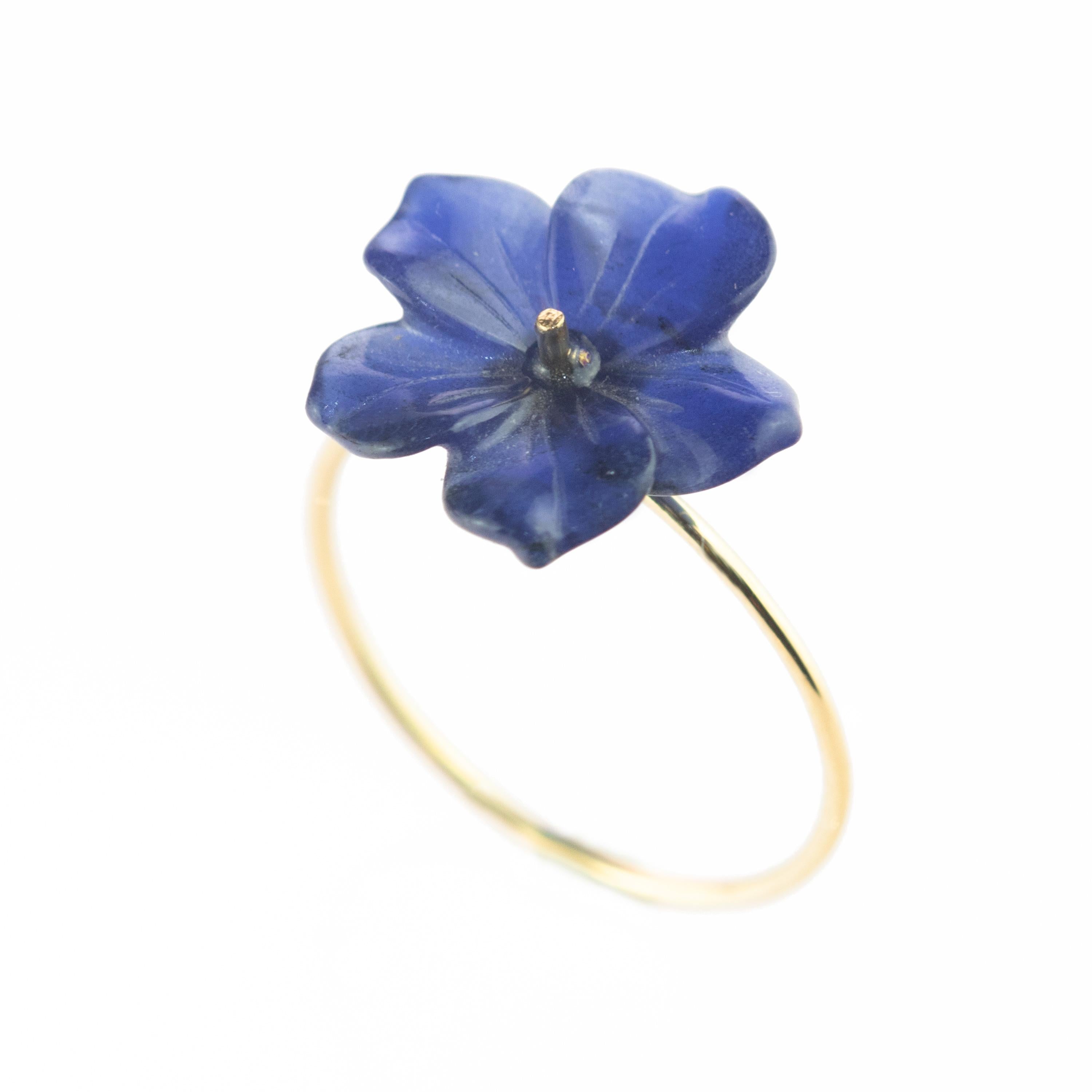 Intini Jewels 9 Karat Gold Lapis Lazuli Flower Spring Italian Handmade Ring In New Condition For Sale In Milano, IT