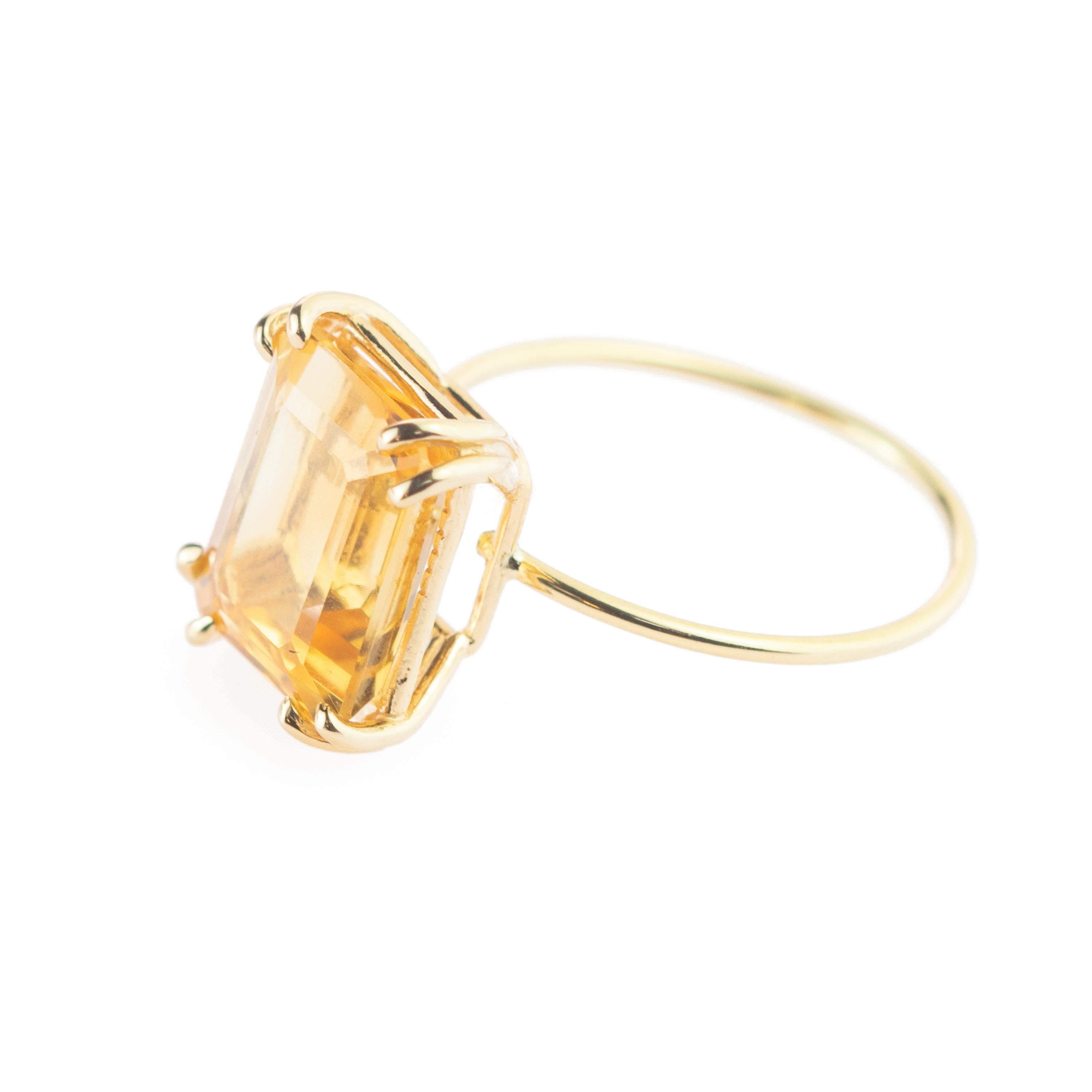 Art Nouveau Intini Jewels 9 Karat Yellow Gold Natural Citrine Quartz Cocktail Handmade Ring For Sale