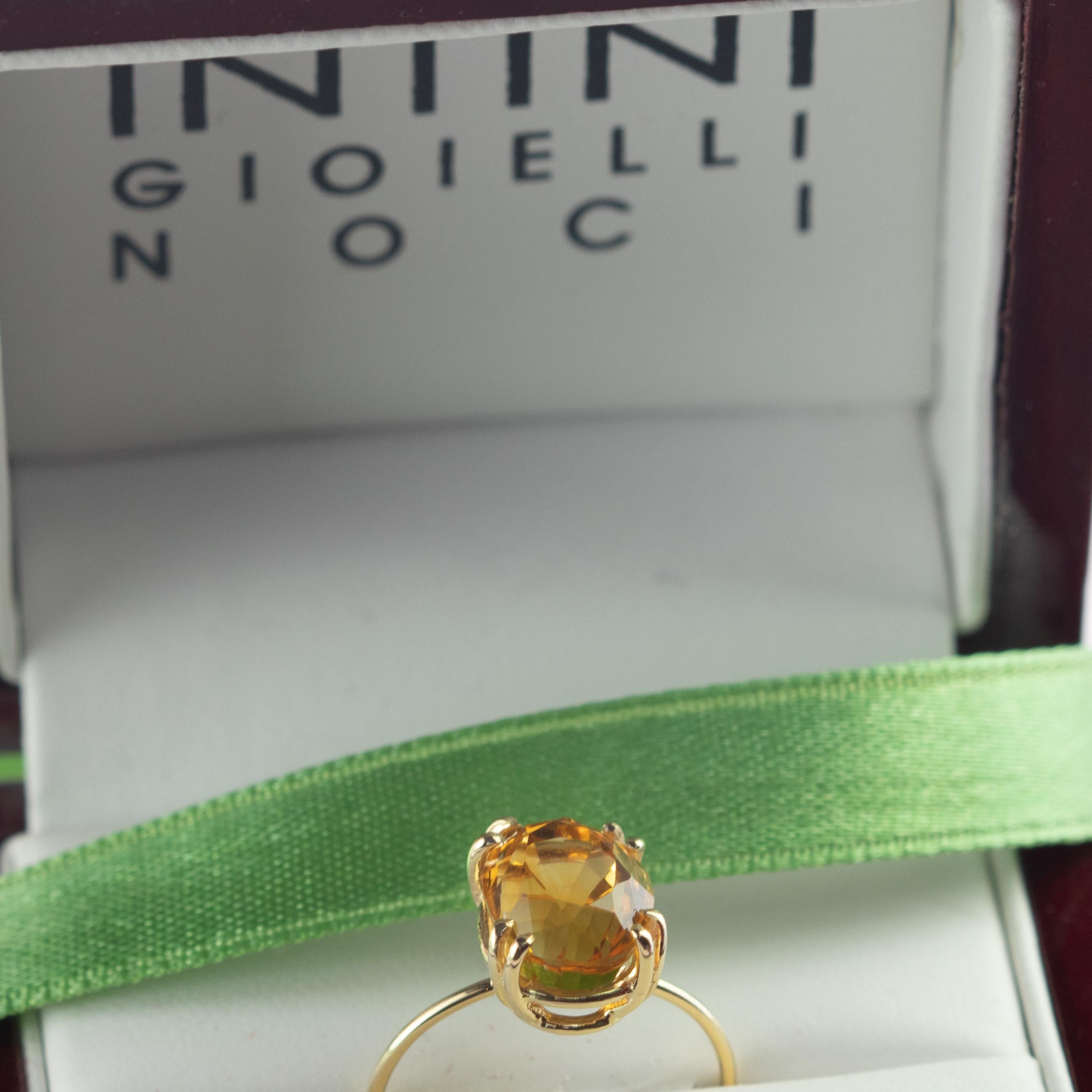 Oval Cut Intini Jewels 9 Karat Yellow Gold Natural Citrine Quartz Cocktail Handmade Ring For Sale