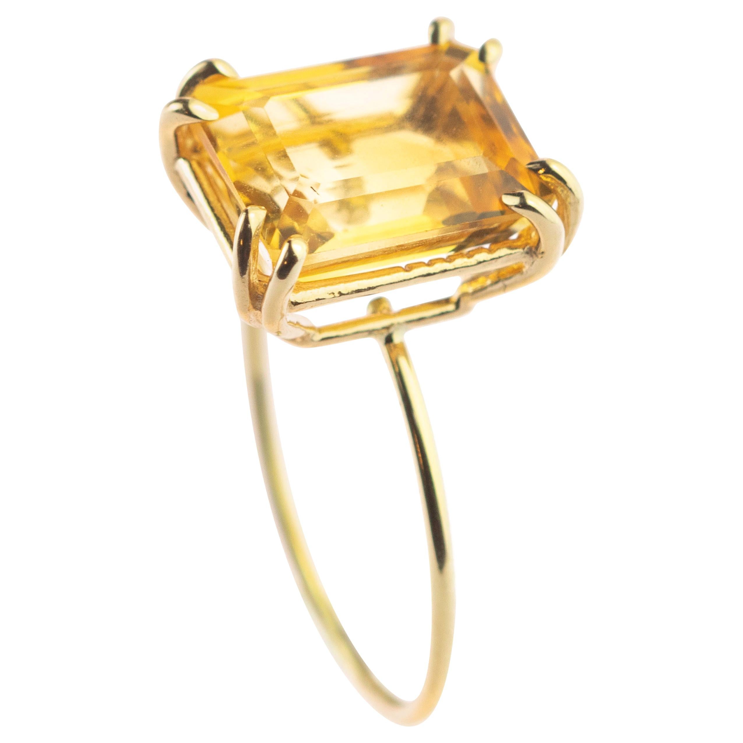 Intini Jewels 9 Karat Yellow Gold Natural Citrine Quartz Cocktail Handmade Ring For Sale