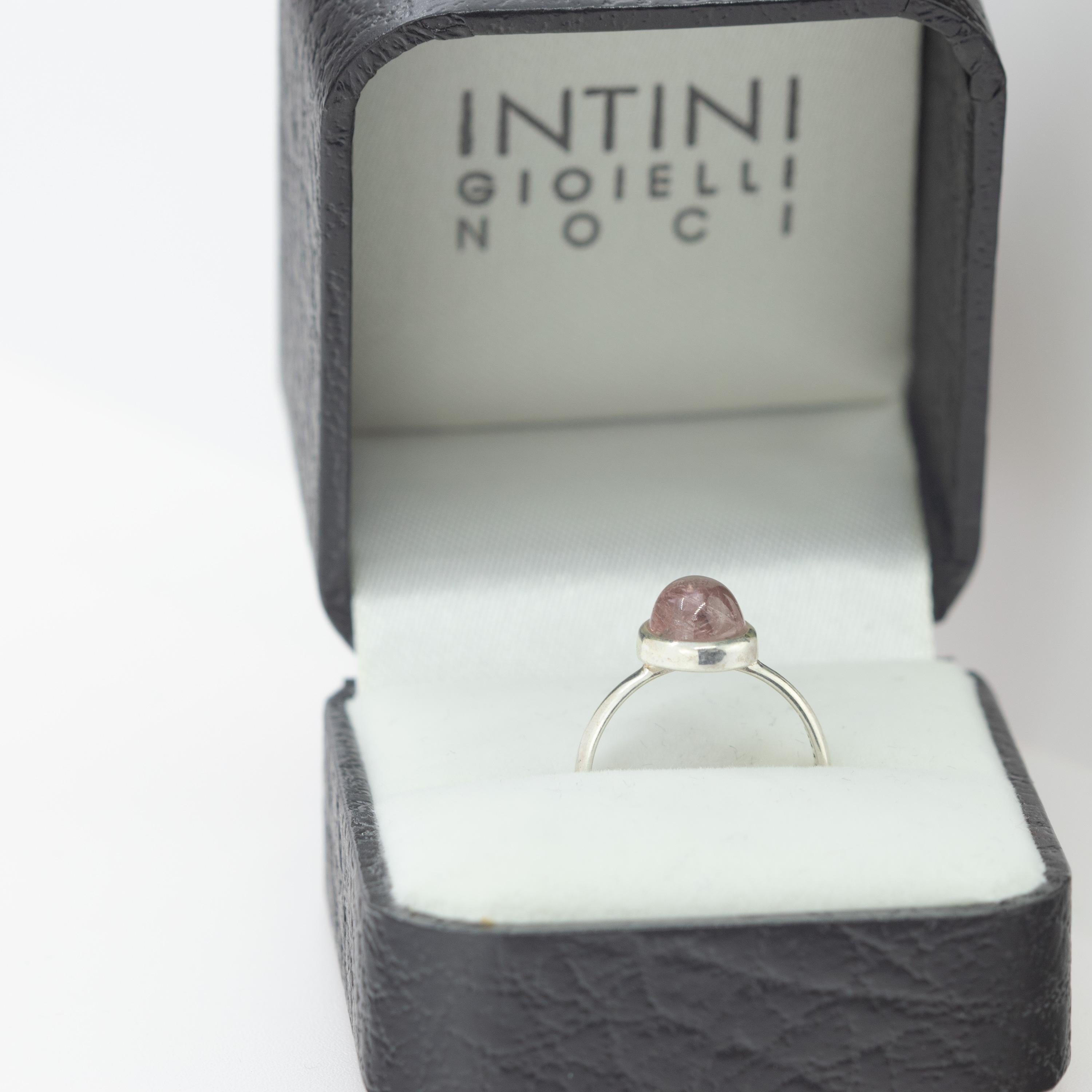 Oval Cut Intini Jewels 925 Sterling Silver Dark Pink Tourmaline Cabochon Oval Chic Ring For Sale