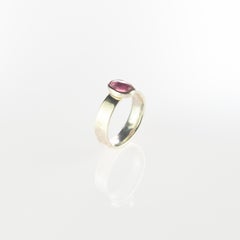 Intini Jewels 925 Sterling Silver Pink Purple Tourmaline Oval Cabochon Ring