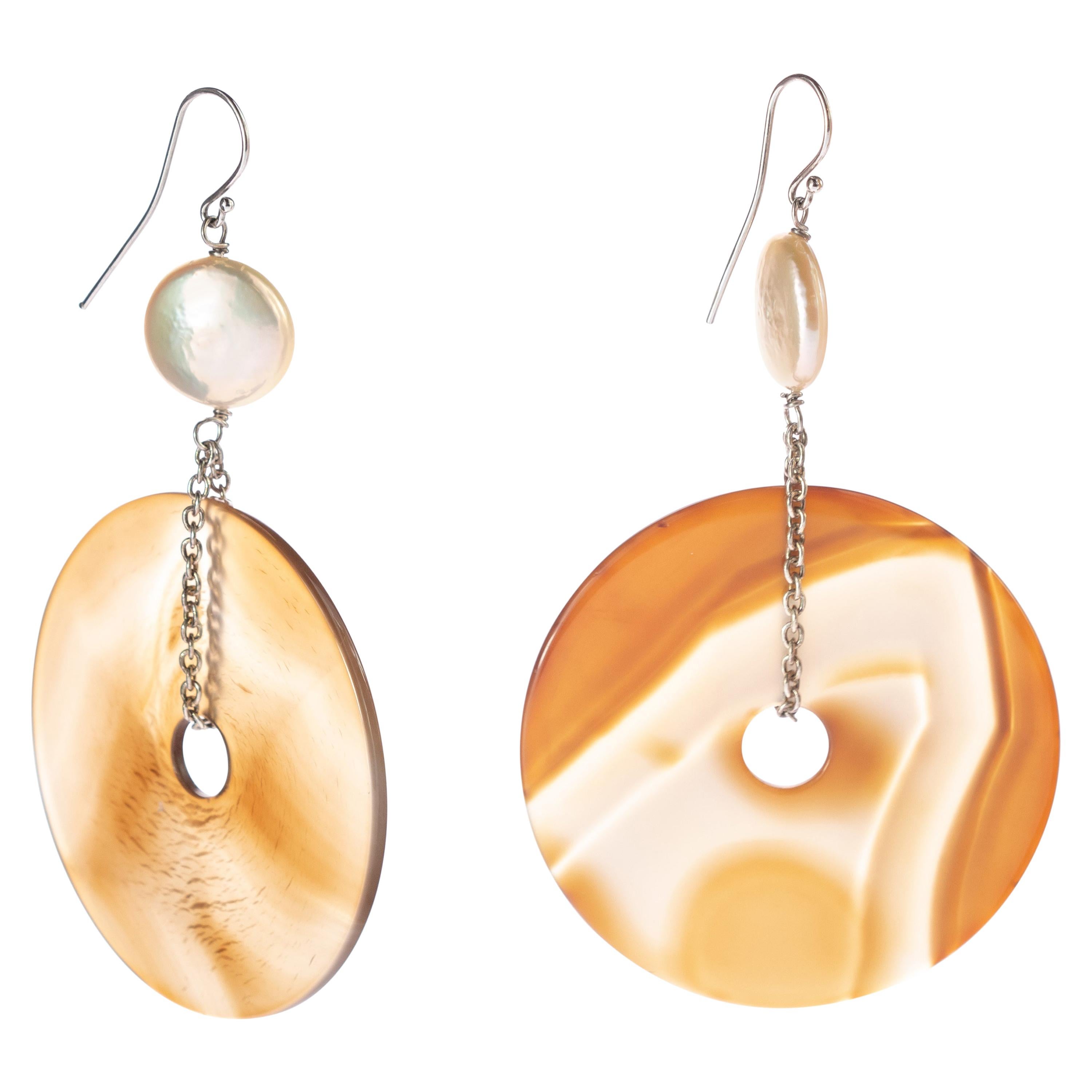 Intini Jewels Pendientes de plata largos de ágata donut marrón color arena y perla