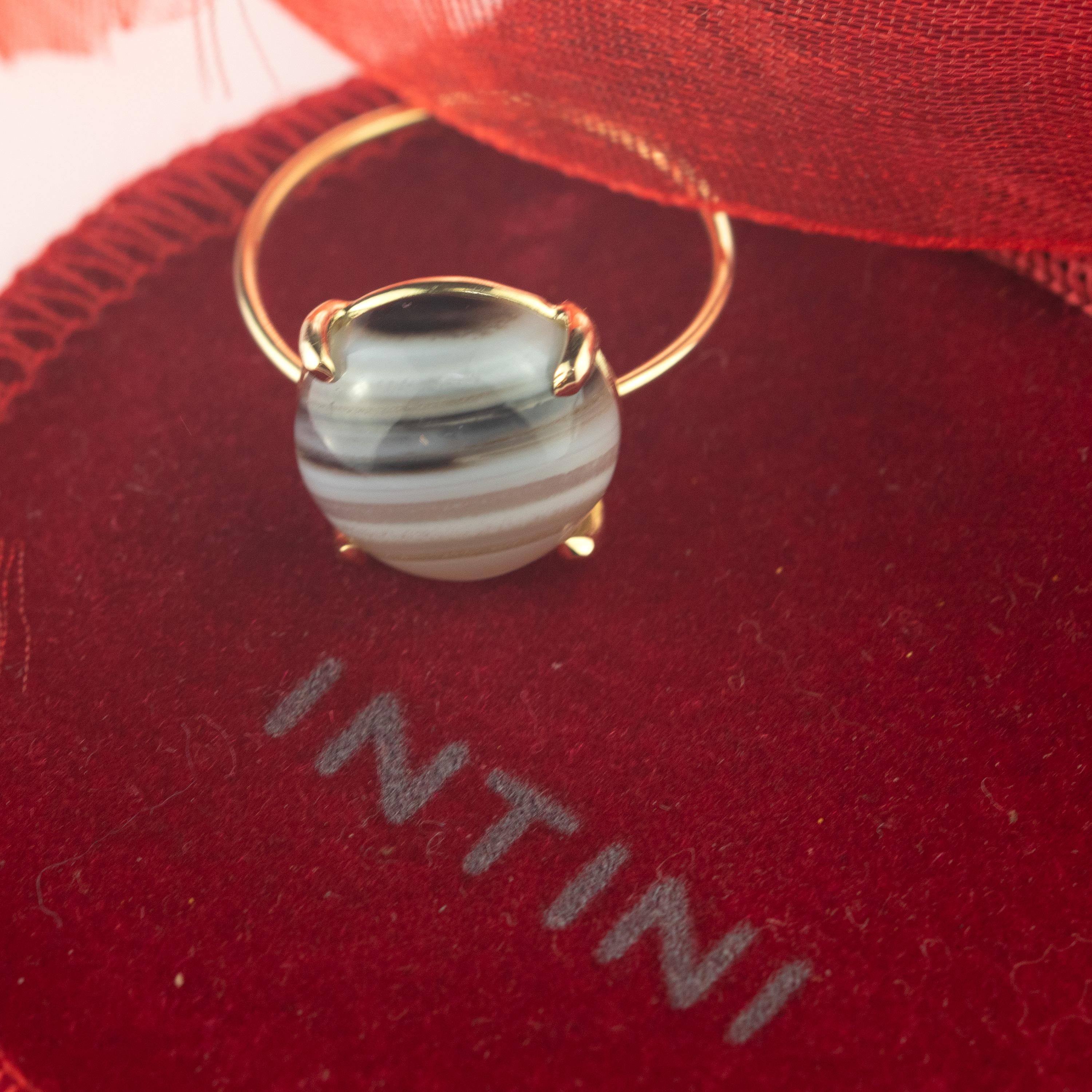 Intini Jewels Agate Natural Gray 18 Karat Yellow Gold Handmade Cocktail Ring For Sale 3