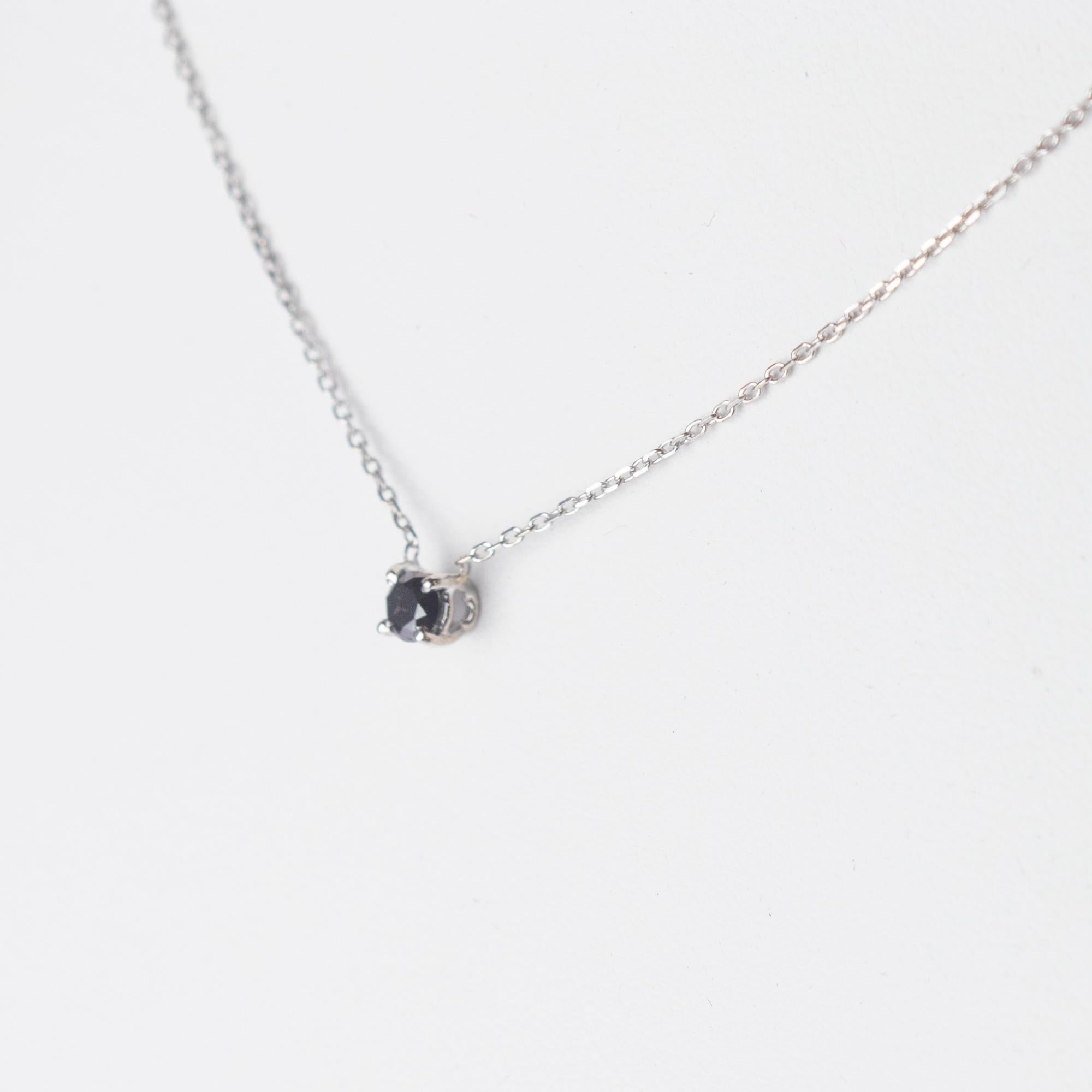 Taille brillant Intini Jewels, collier cocktail moderne à chaîne en or blanc 18 carats avec diamants noirs en vente