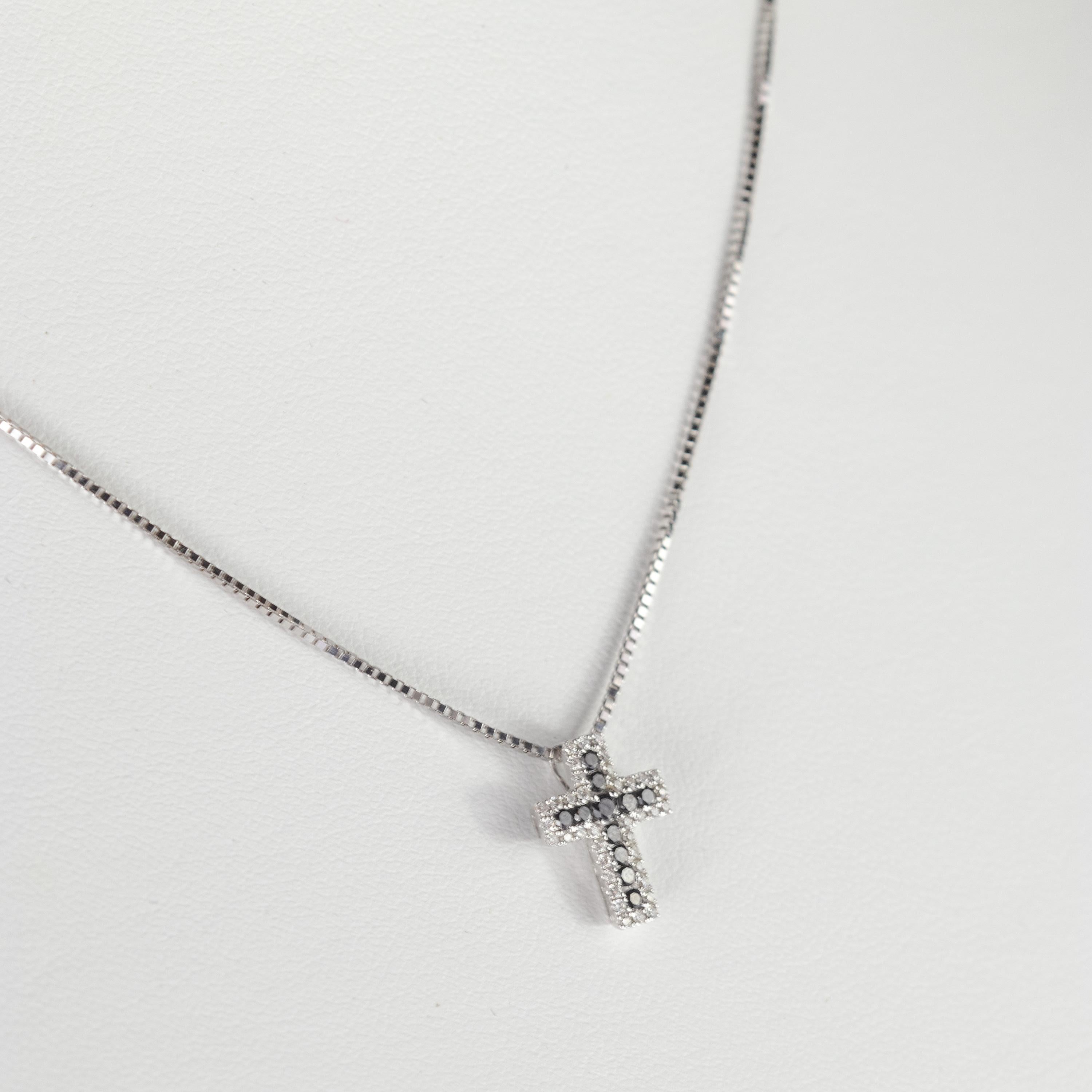Belle Époque Intini Jewels Black Diamonds Cross Pendant 18 Karat White Gold Chain Necklace For Sale