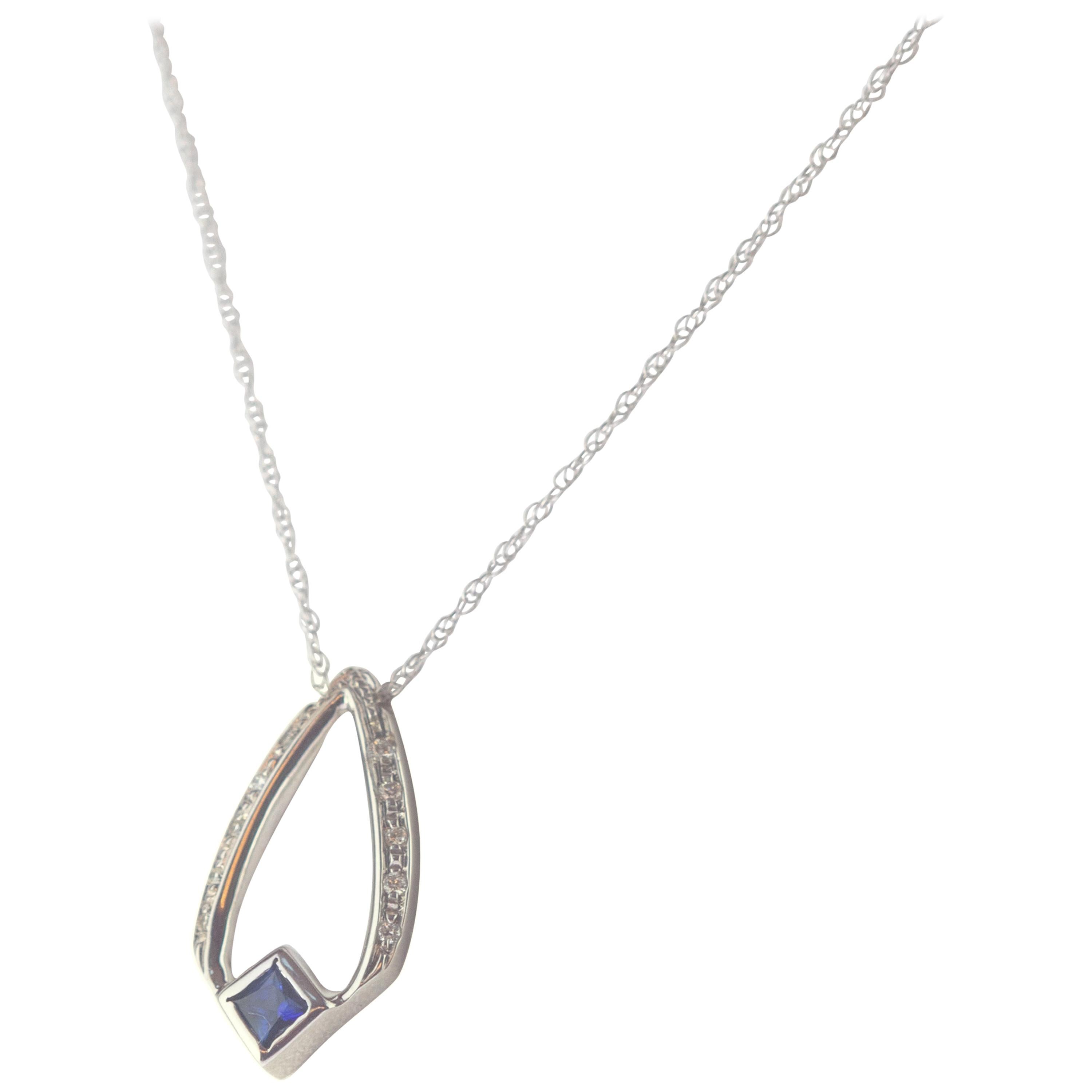 Intini Jewels Blue Sapphire Diamond 18 Carat White Gold Pendant Chain Necklace For Sale