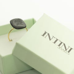 Intini Jewels Cammeo Black Onyx 18 Karat Yellow Gold Cocktail Warrior Agate Ring