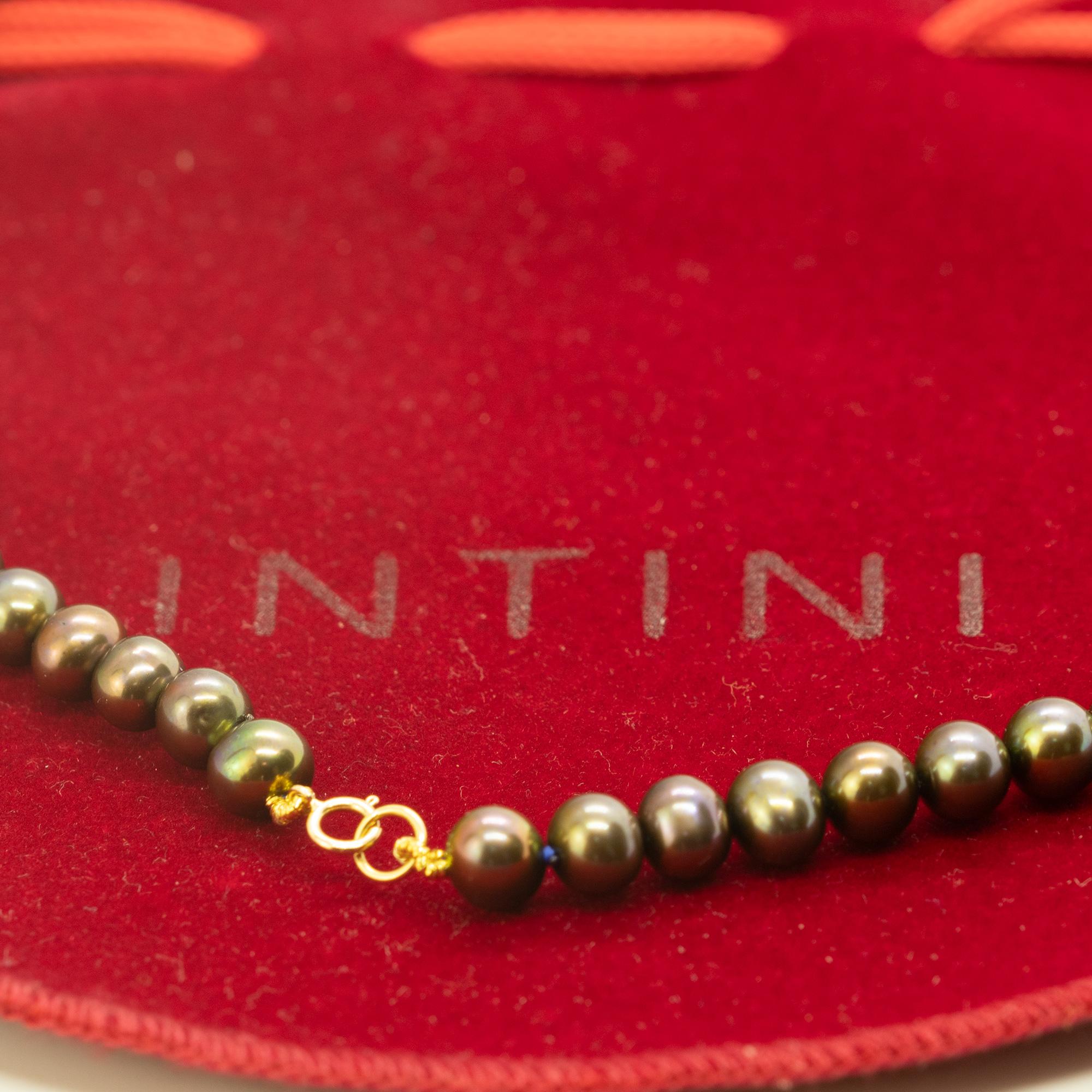 Intini Jewels Collana Deco Boho Chic in oro 18 carati con perle colorate crema e grigio marrone in vendita 1