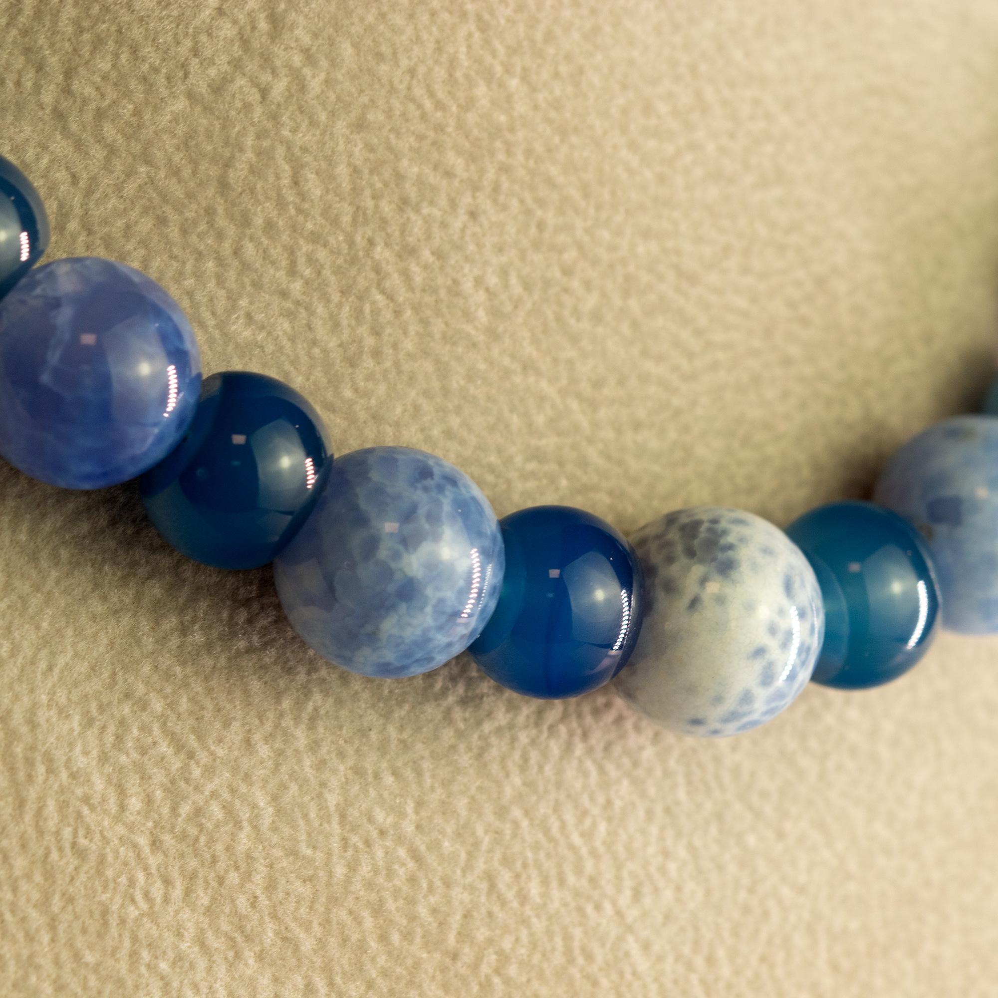 Intini Jewels Collier déco bohème chic en or 18 carats et agate bleue Crash Neuf - En vente à Milano, IT