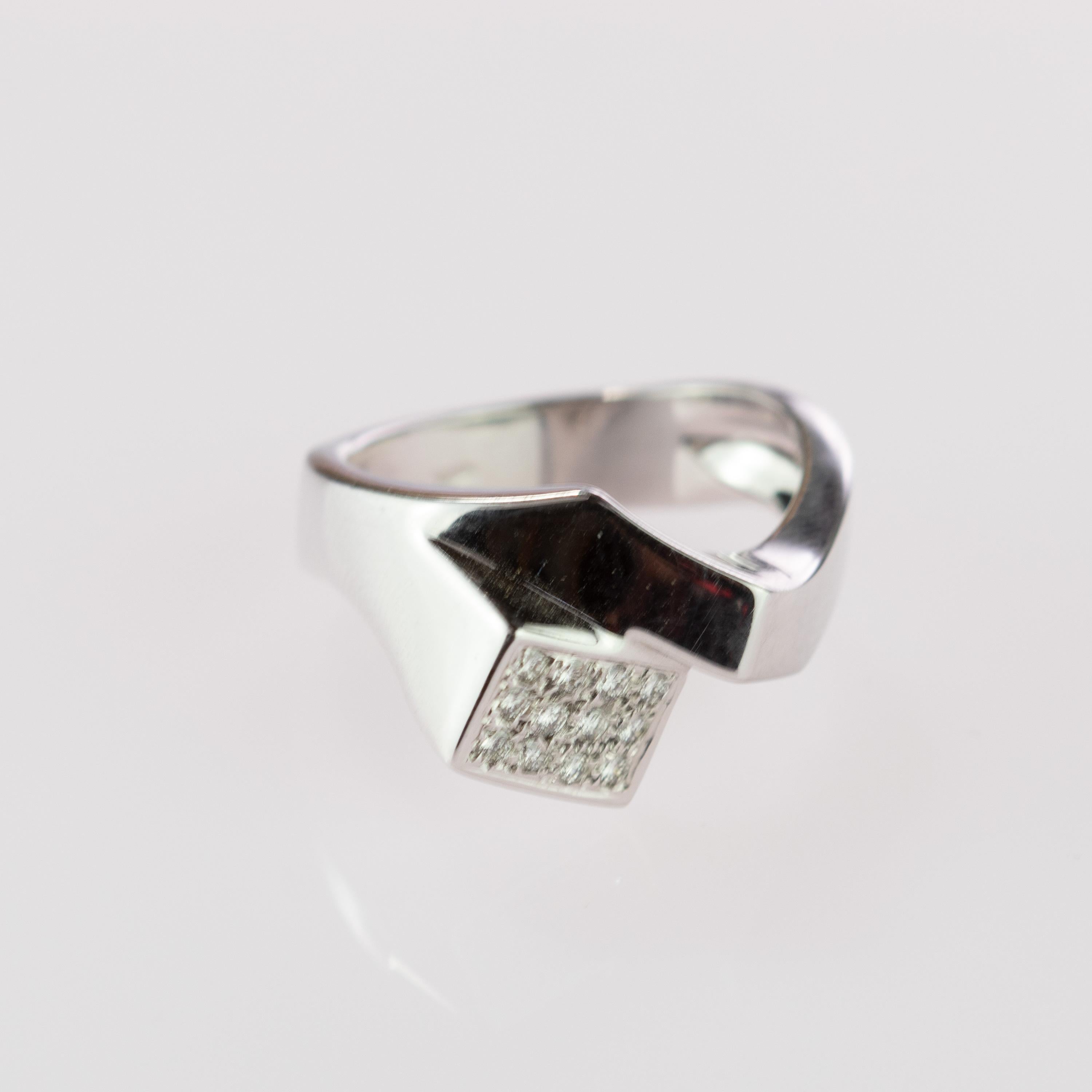 Intini Jewels Diamond Brilliant 18 Karat White Gold Cluster Italian Gala Ring For Sale 1