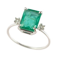 Intini Jewels Emerald Diamond 18 Karat White Gold Handmade Italian Trilogy Ring