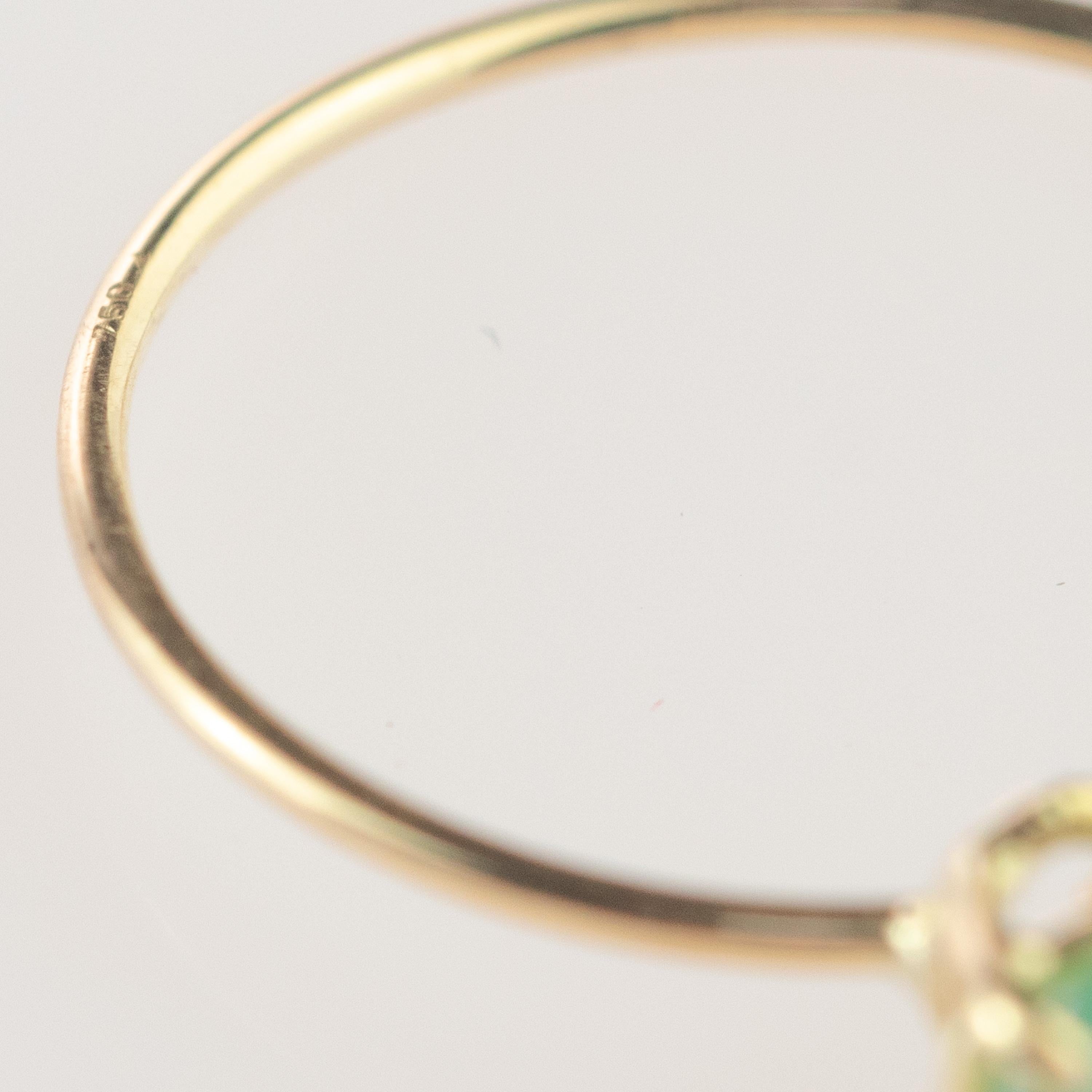 Intini Jewels, bague cocktail chic en or 18 carats avec émeraude ovale, faite à la main Pour femmes en vente