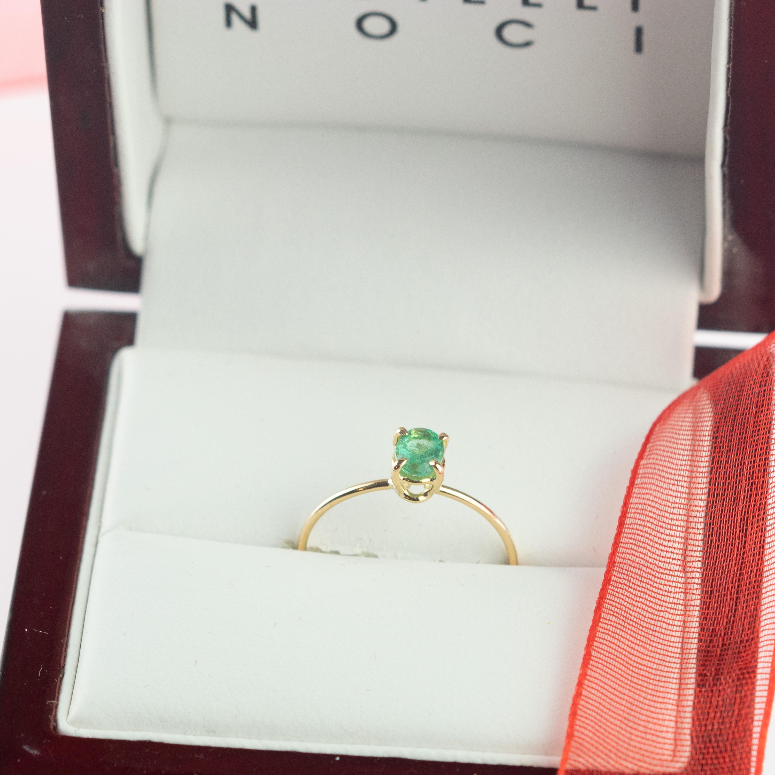 his extraordinary emerald 0.3 carat ring with a high quality emerald and a modern design. Crafted in 9k yellow gold to create a stunning piece of jewelry. This artwork is for an autentic, elegant and modern woman.

Emerald can bring you immense luck