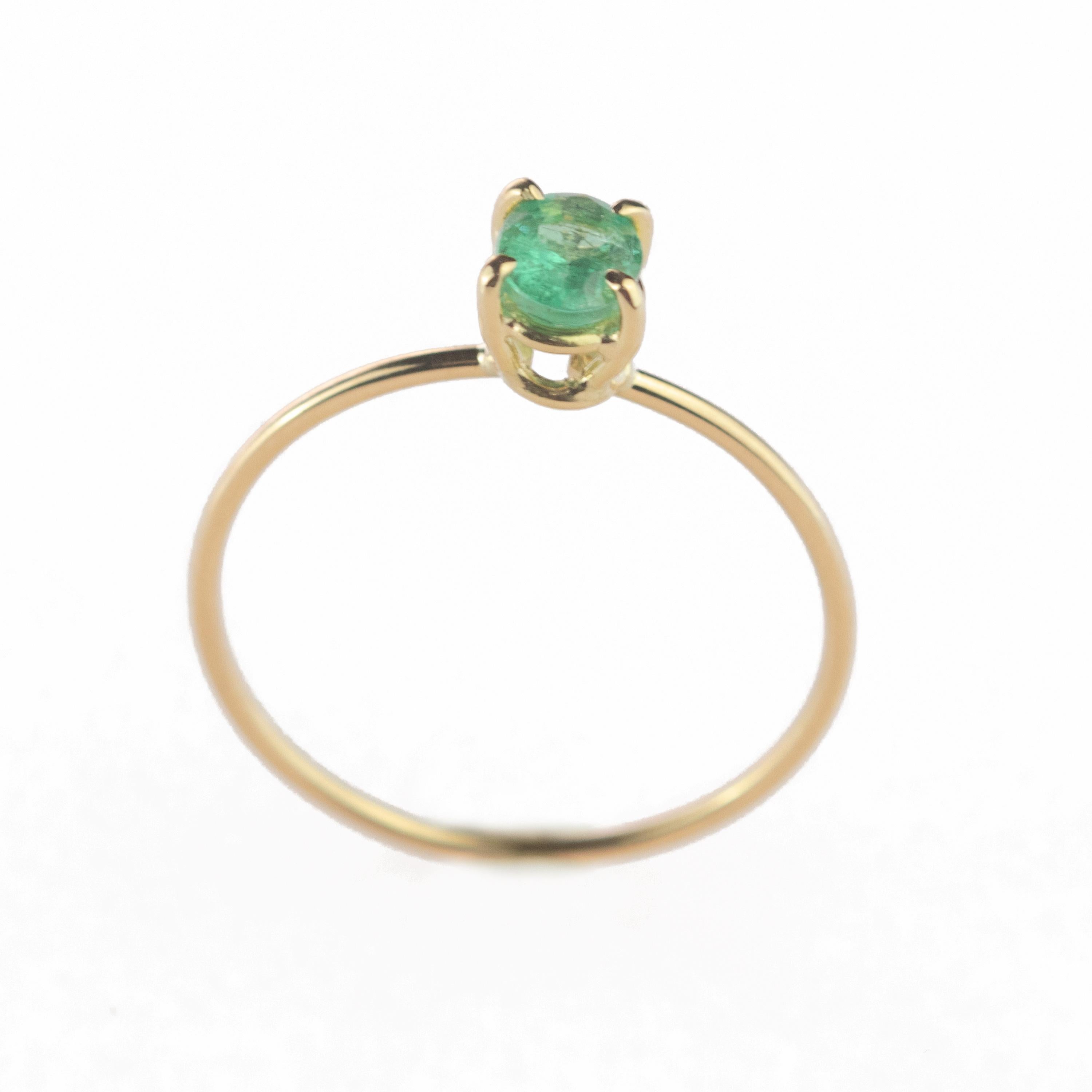 Intini Jewels Emerald Oval 9 Karat Gold Cocktail Band Handmade Chic Ring In New Condition For Sale In Milano, IT