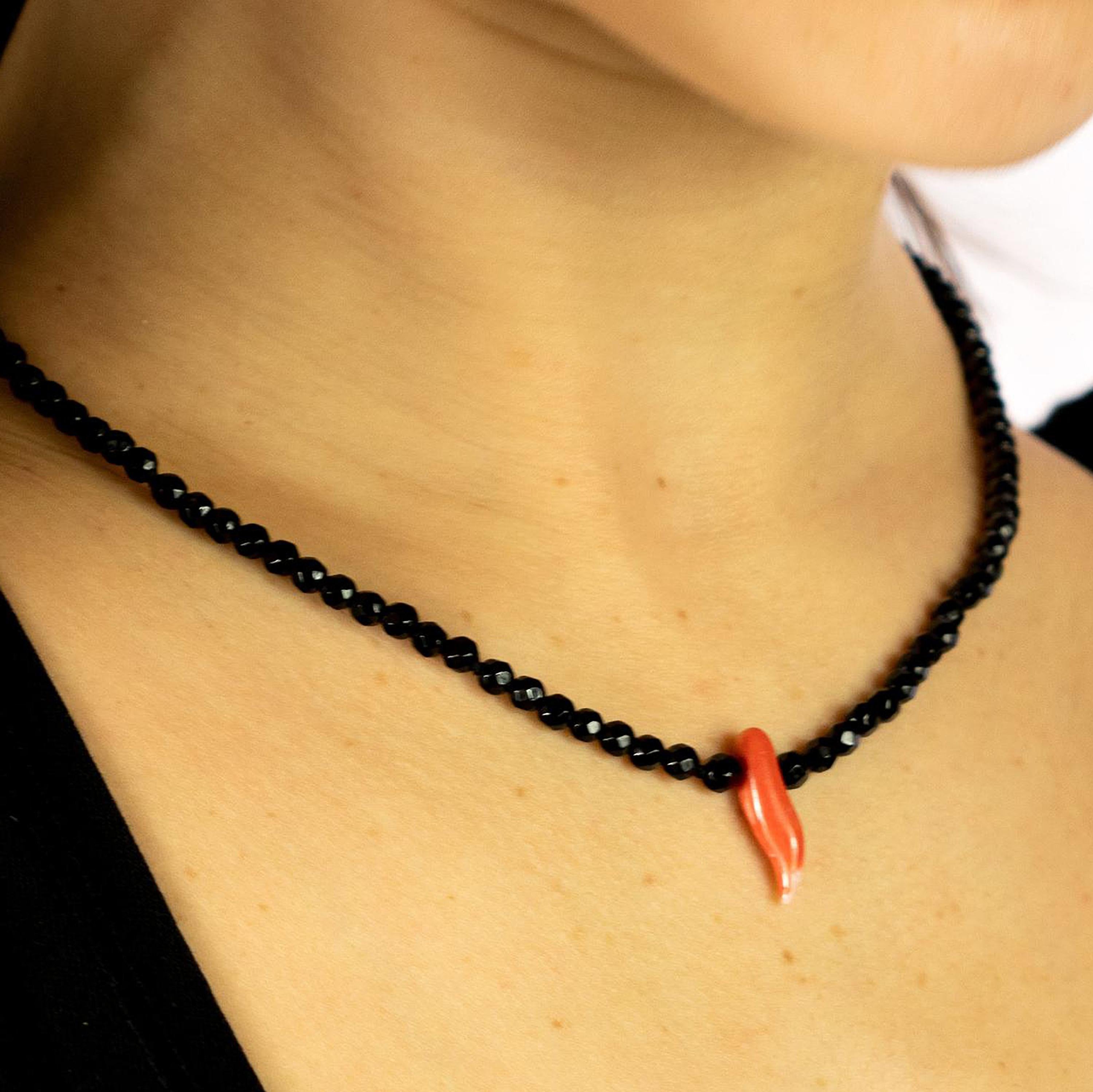 Intini Jewels Faceted Agate Coral Horn Sterling 925 Silver Beaded Boho Necklace In New Condition For Sale In Milano, IT