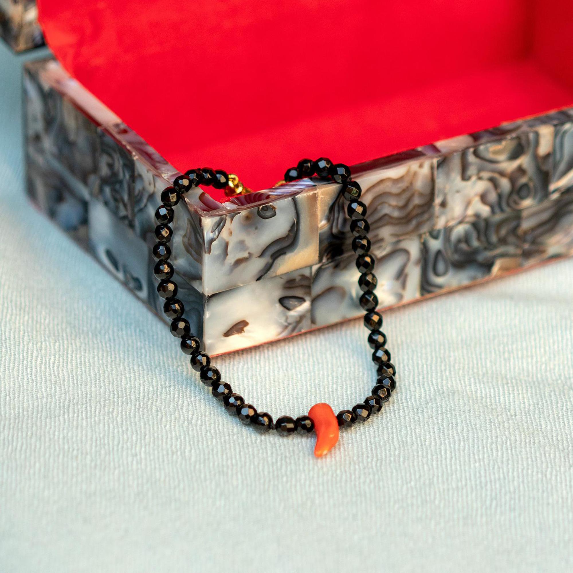 De las mujeres Intini Jewels Pulsera de ágata facetada, coral, cuerno y cuentas de plata de ley en venta