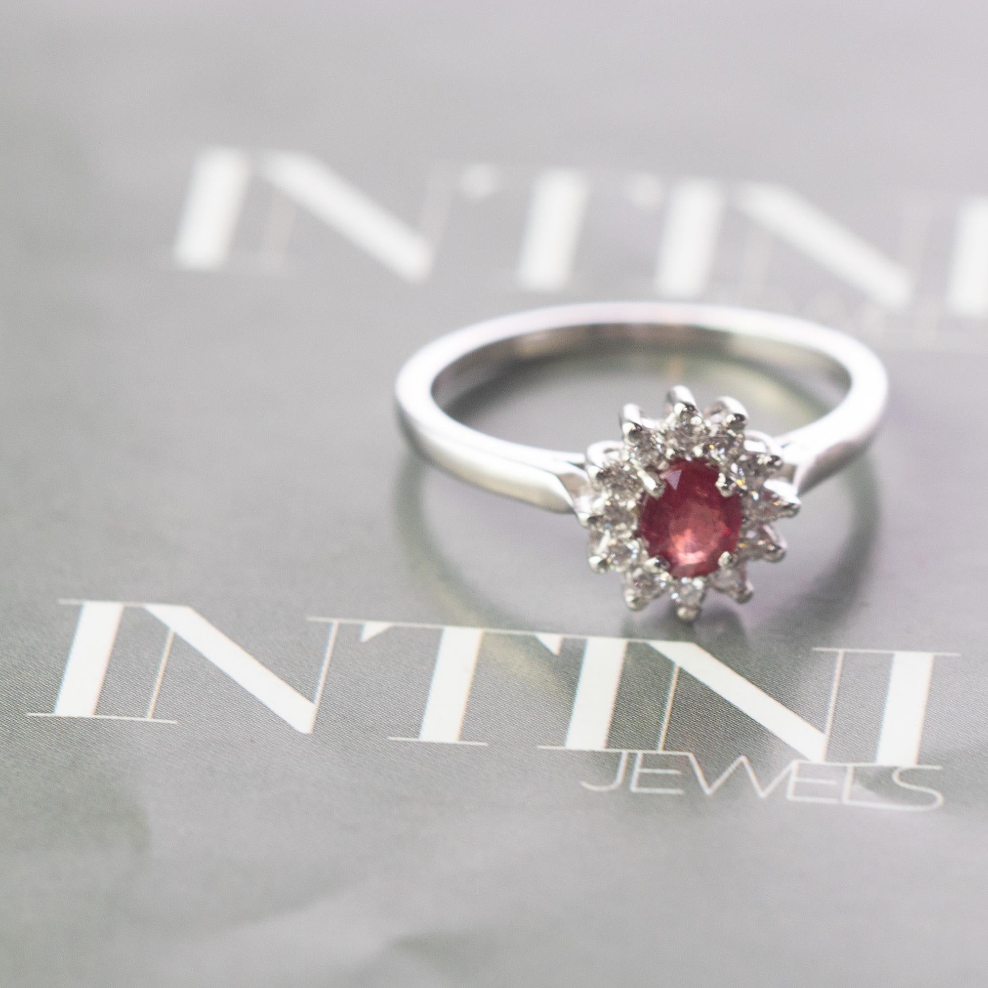 Intini Jewels Faceted Ruby Oval Diamond 18 Karat White Gold Edwardian Ring In New Condition For Sale In Milano, IT